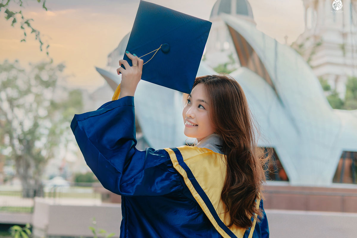 Mê mẩn với nhan sắc nữ võ sĩ Campuchia vừa tốt nghiệp Đại học Nguyễn Tất Thành - Ảnh 5.