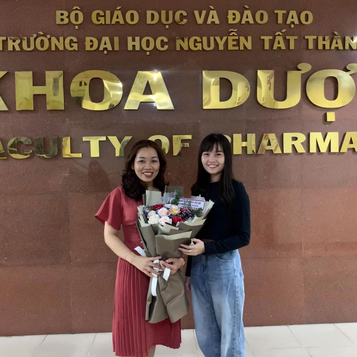 Mê mẩn với nhan sắc nữ võ sĩ Campuchia vừa tốt nghiệp Đại học Nguyễn Tất Thành - Ảnh 10.