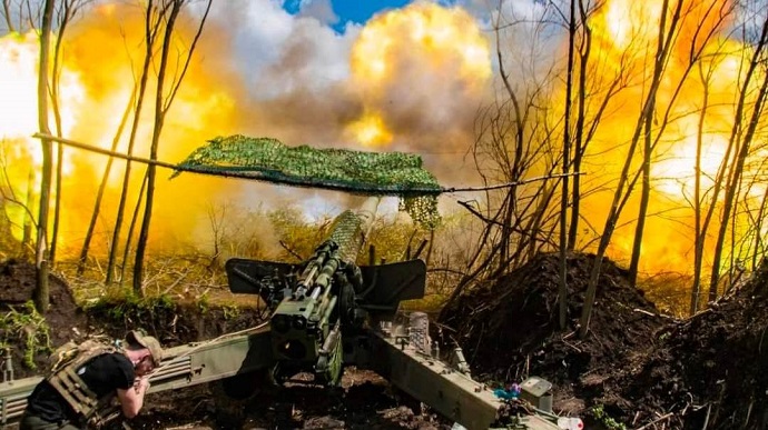 Nóng chiến sự Ukraine: Đang diễn ra giao tranh ác liệt giành Bakhmut và Marinka  - Ảnh 1.