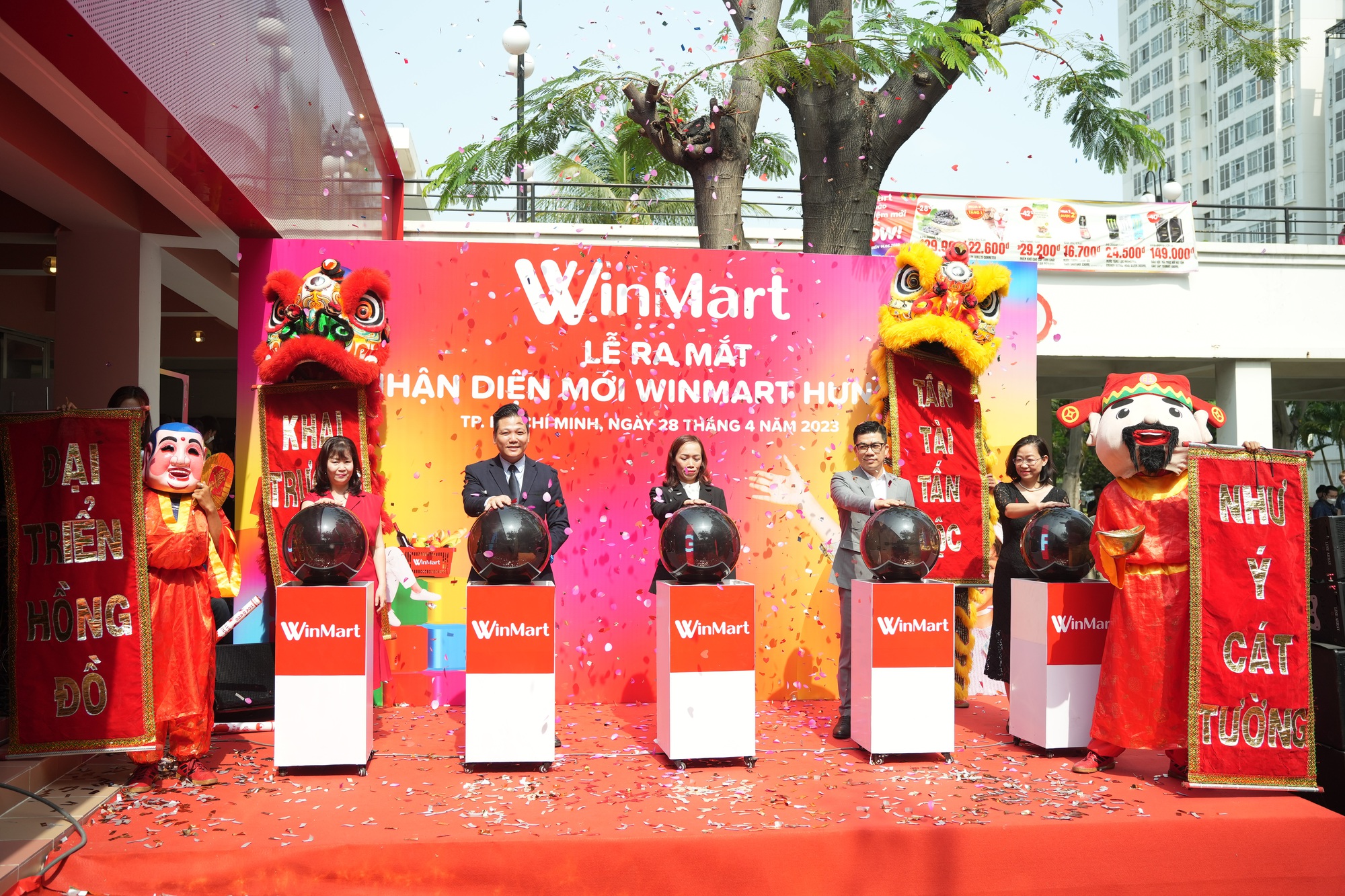 Khai trương mô hình siêu thị cao cấp WinMart Premium đầu tiên tại TP. Hồ Chí Minh - Ảnh 2.