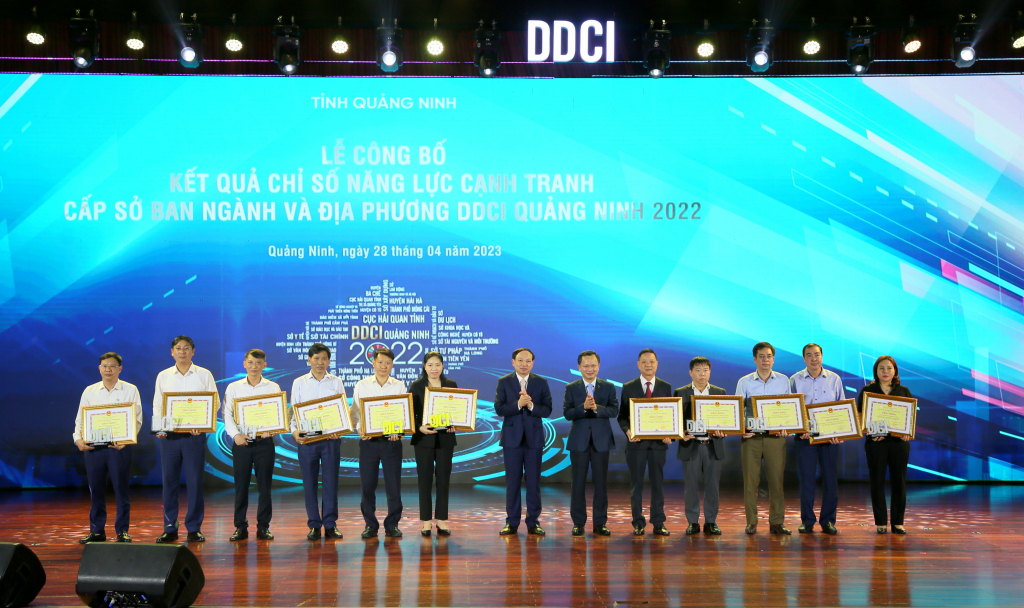 Quảng Ninh đặt mục tiêu nâng điểm 6 chỉ số thành phần PCI năm 2023  - Ảnh 4.