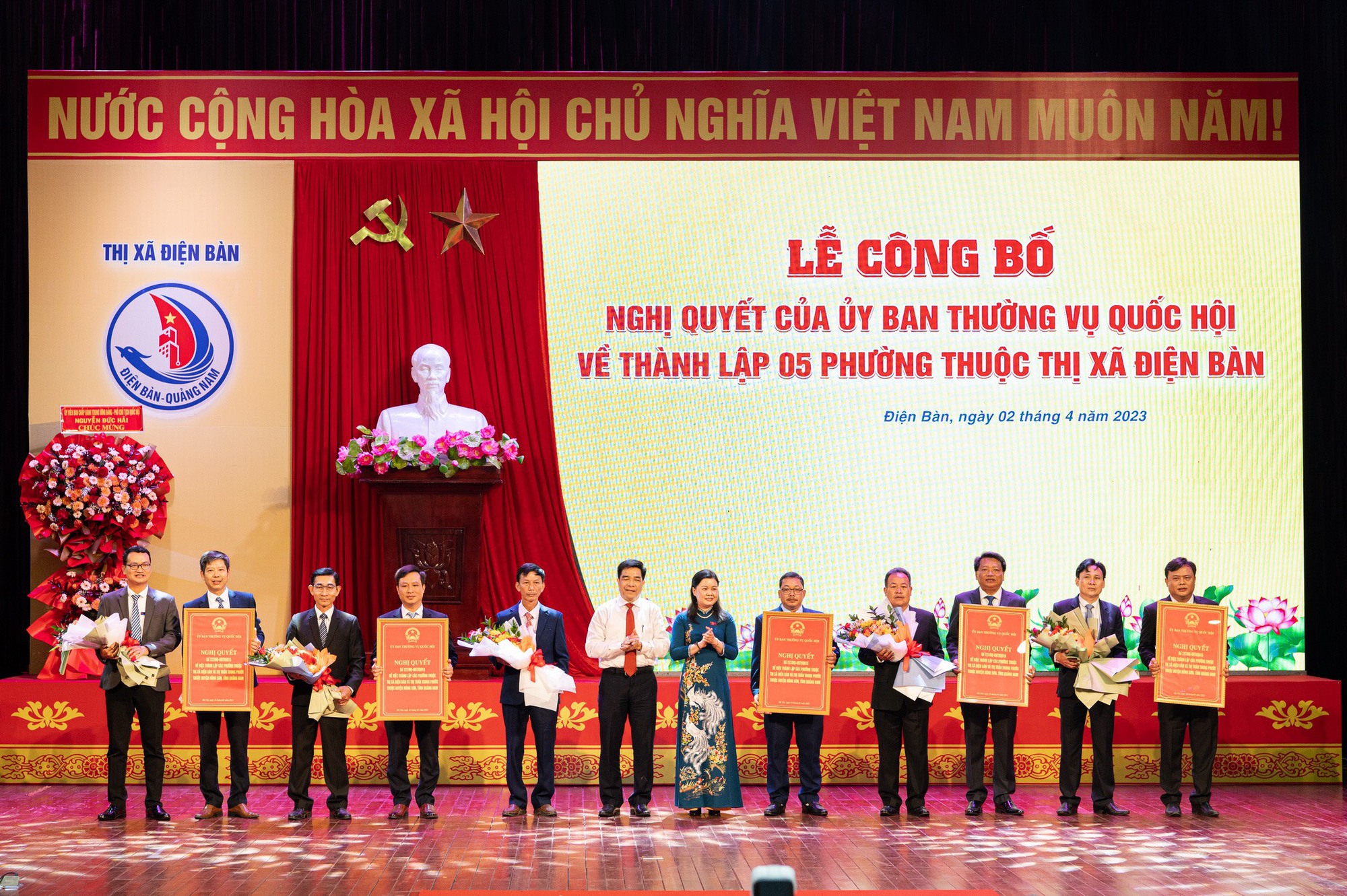 Quảng Nam: Công bố quyết định thành lập 5 phường tại thị xã Điện Bàn - Ảnh 1.