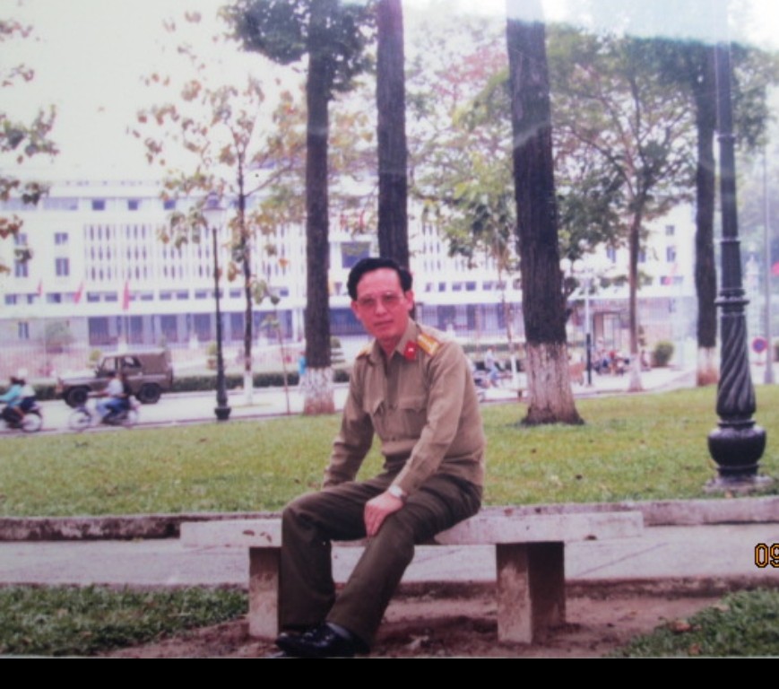 49 năm ngày Thống nhất đất nước: "Không thể ngờ, chúng tôi có thể ôm súng, ngủ gục giữa đường phố Sài Gòn"- Ảnh 4.