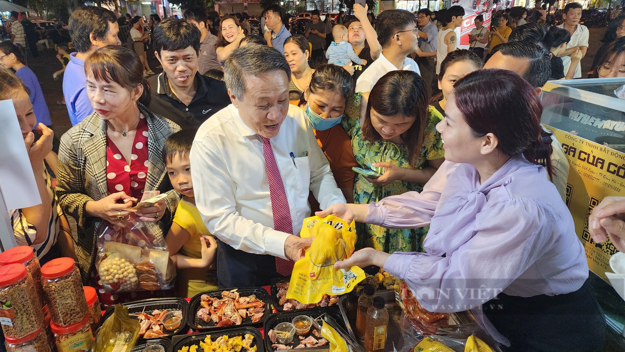 Sản phẩm OCOP tỉnh Quảng Trị thu hút khách dịp 30/4 - Ảnh 3.