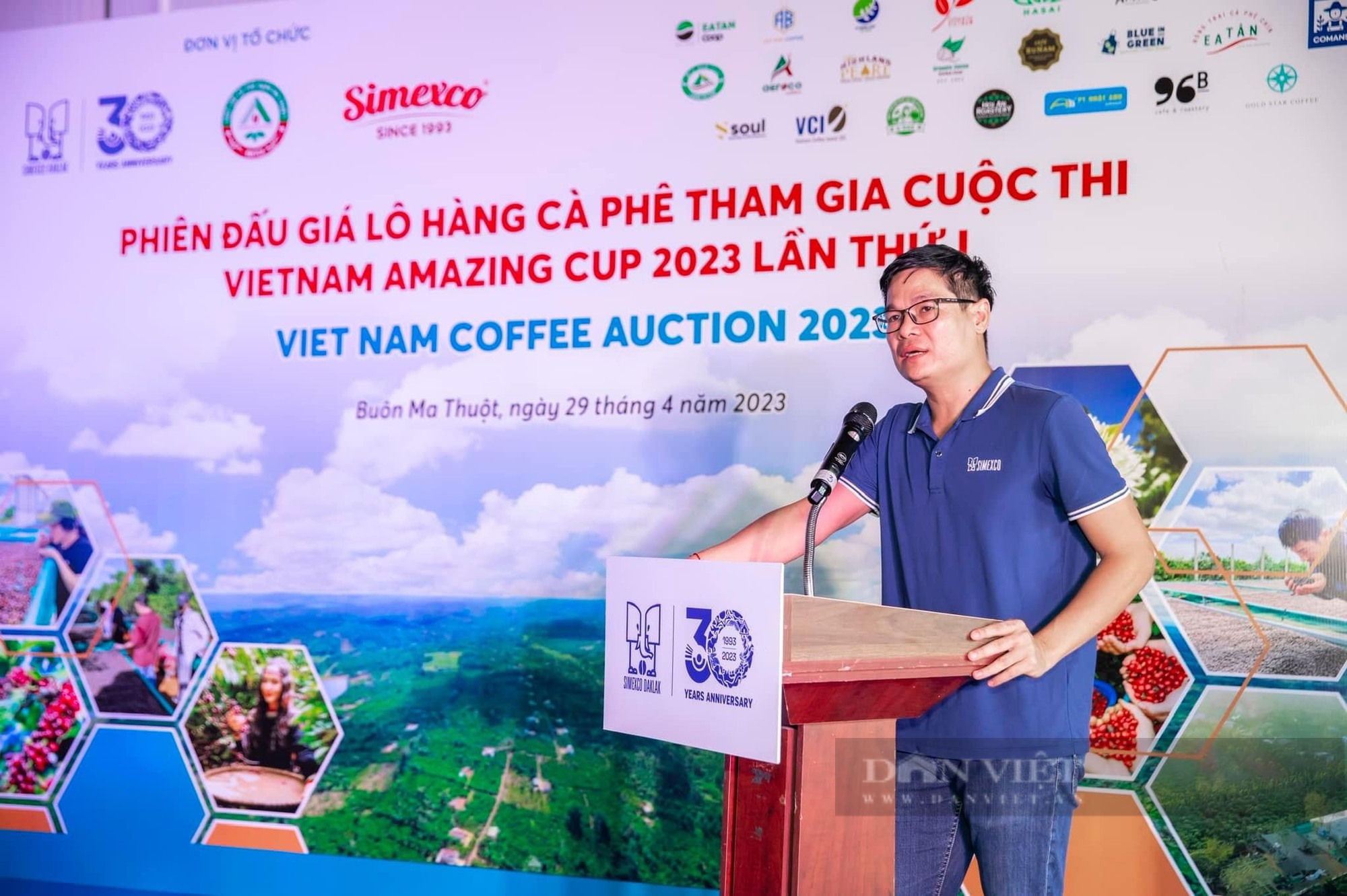 Cà phê đặc sản tăng giá gấp 7 lần sau phiên đấu giá đầu tiên ở Việt Nam - Ảnh 1.