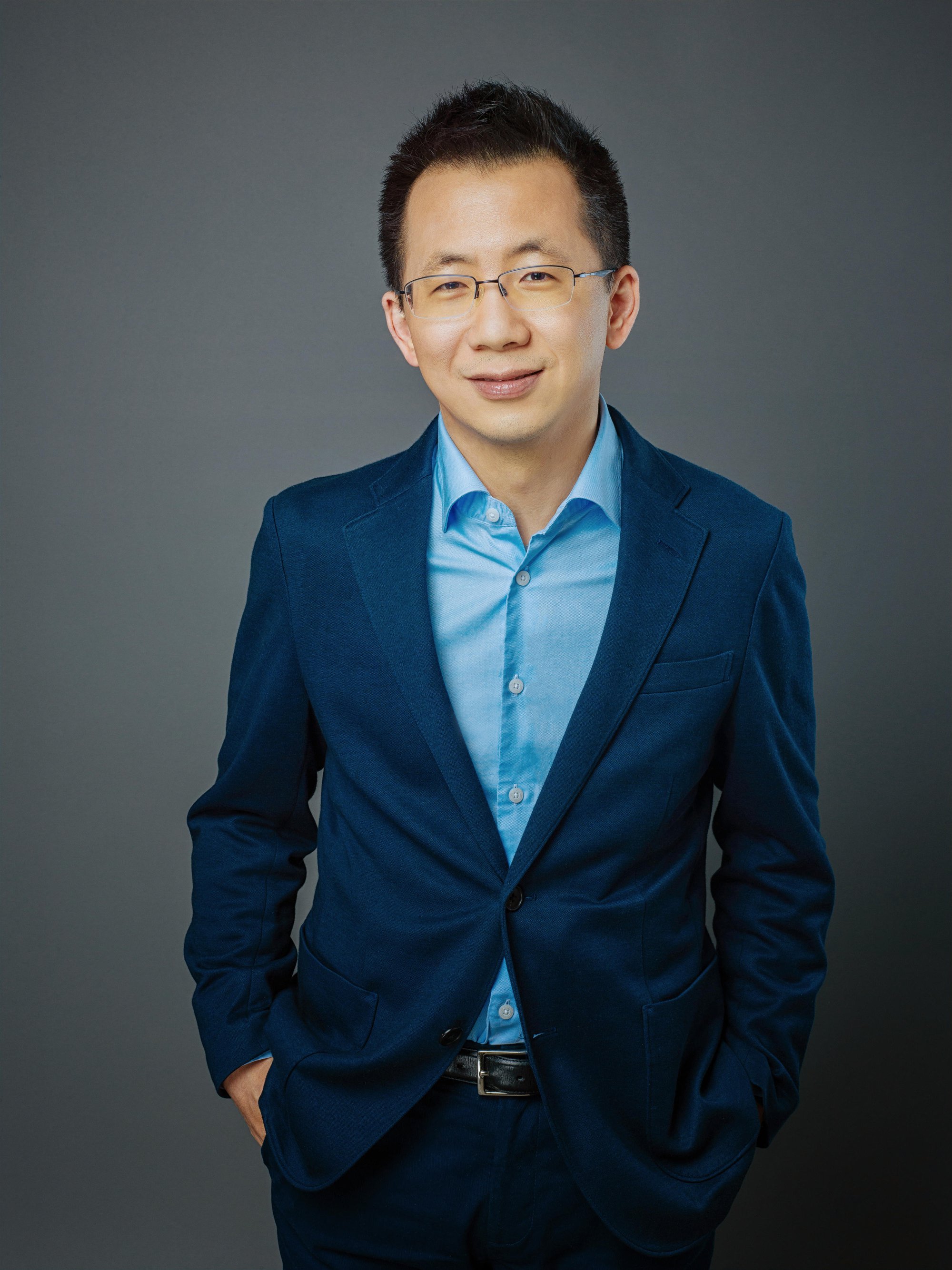 Zhang Yiming (Trương Nhất Minh) đã gây dựng được khối tài sản trị giá 44,5 tỷ USD kể từ khi đồng sáng lập ByteDance, gã khổng lồ công nghệ Trung Quốc đứng sau TikTok. Ảnh: @AFP.
