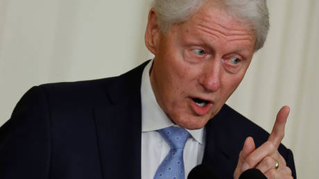 Cựu Tổng thống Bill Clinton hối hận vì đã làm điều này với Ukraine - Ảnh 1.