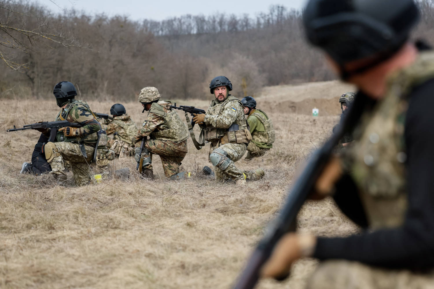 Bí mật đáng sợ bên trong 'lữ đoàn bão tố' phản công của Ukraine - Ảnh 2.