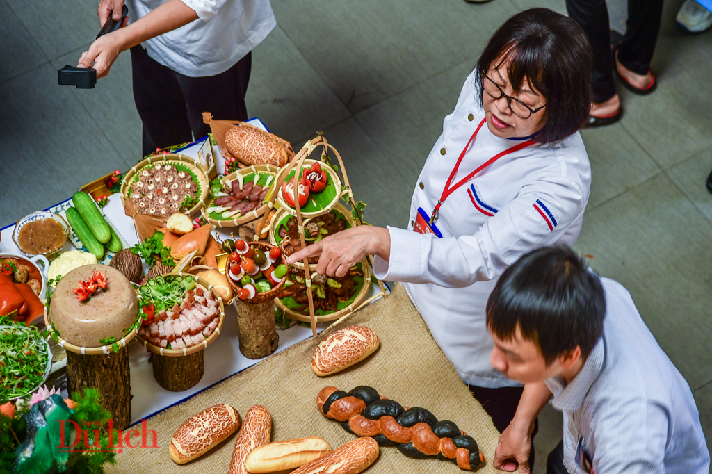 Hơn 100 món ăn kèm bánh mì tại Lễ hội Bánh mì Việt Nam - Ảnh 8.