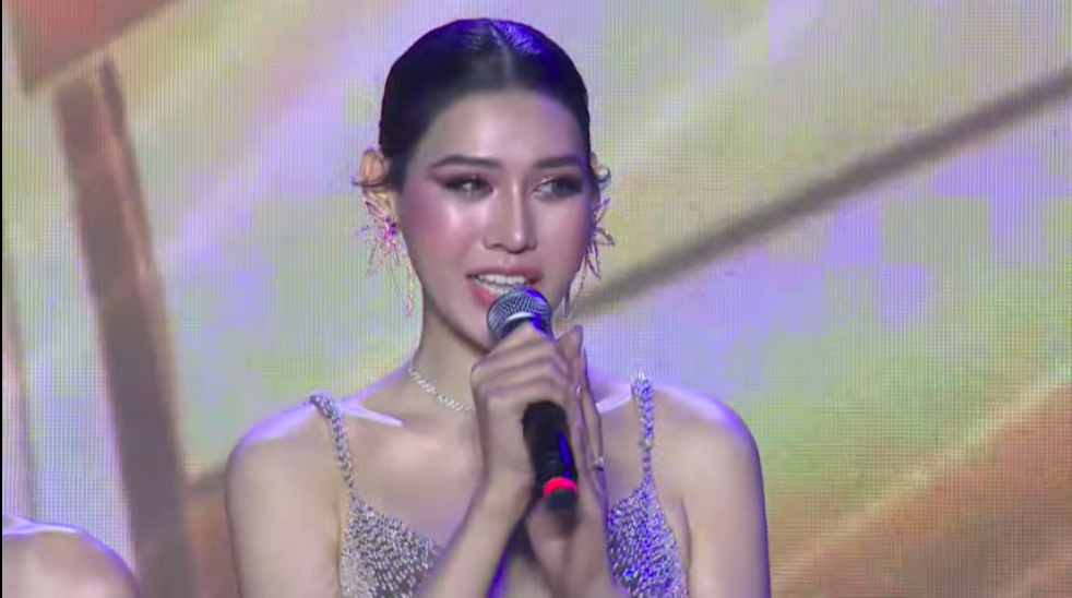 Chung kết Hoa hậu Chuyển giới Việt Nam 2023: Top 3 thi ứng xử - Ảnh 10.