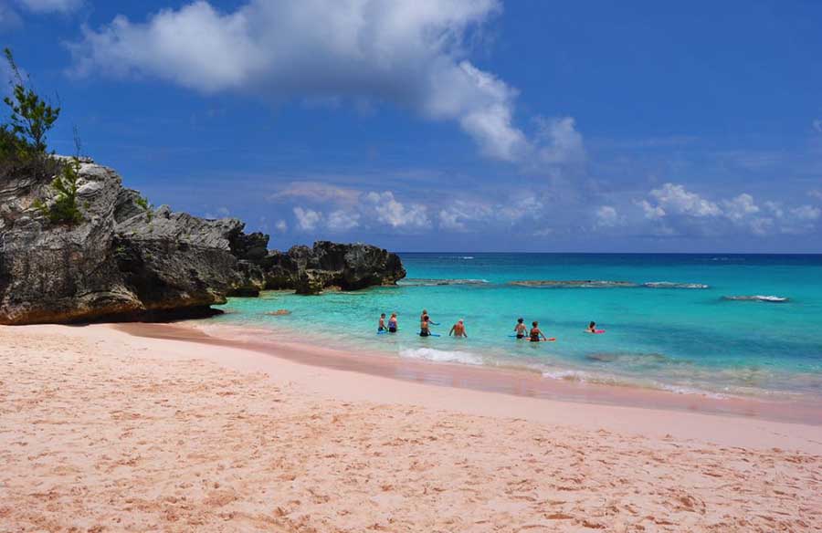 Check-in “Tam giác quỷ” bí ẩn mùa cao điểm du lịch Bermuda - Ảnh 4.