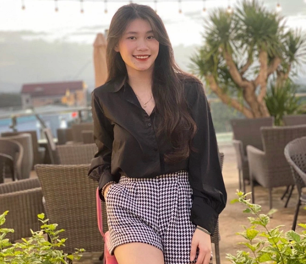Vẻ đẹp không tì vết của cựu cầu thủ nữ U16 Việt Nam - Ảnh 7.