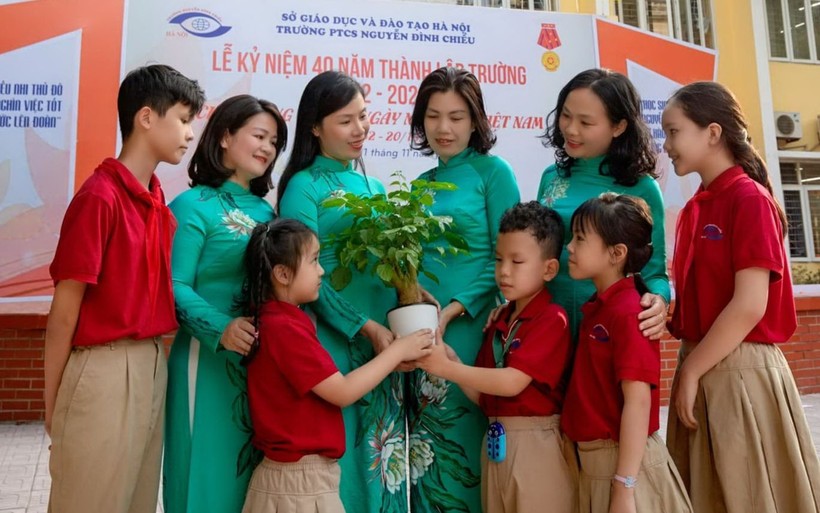 Vẫn đợi chờ sách giáo khoa cho trẻ khuyết tật! - Ảnh 2.