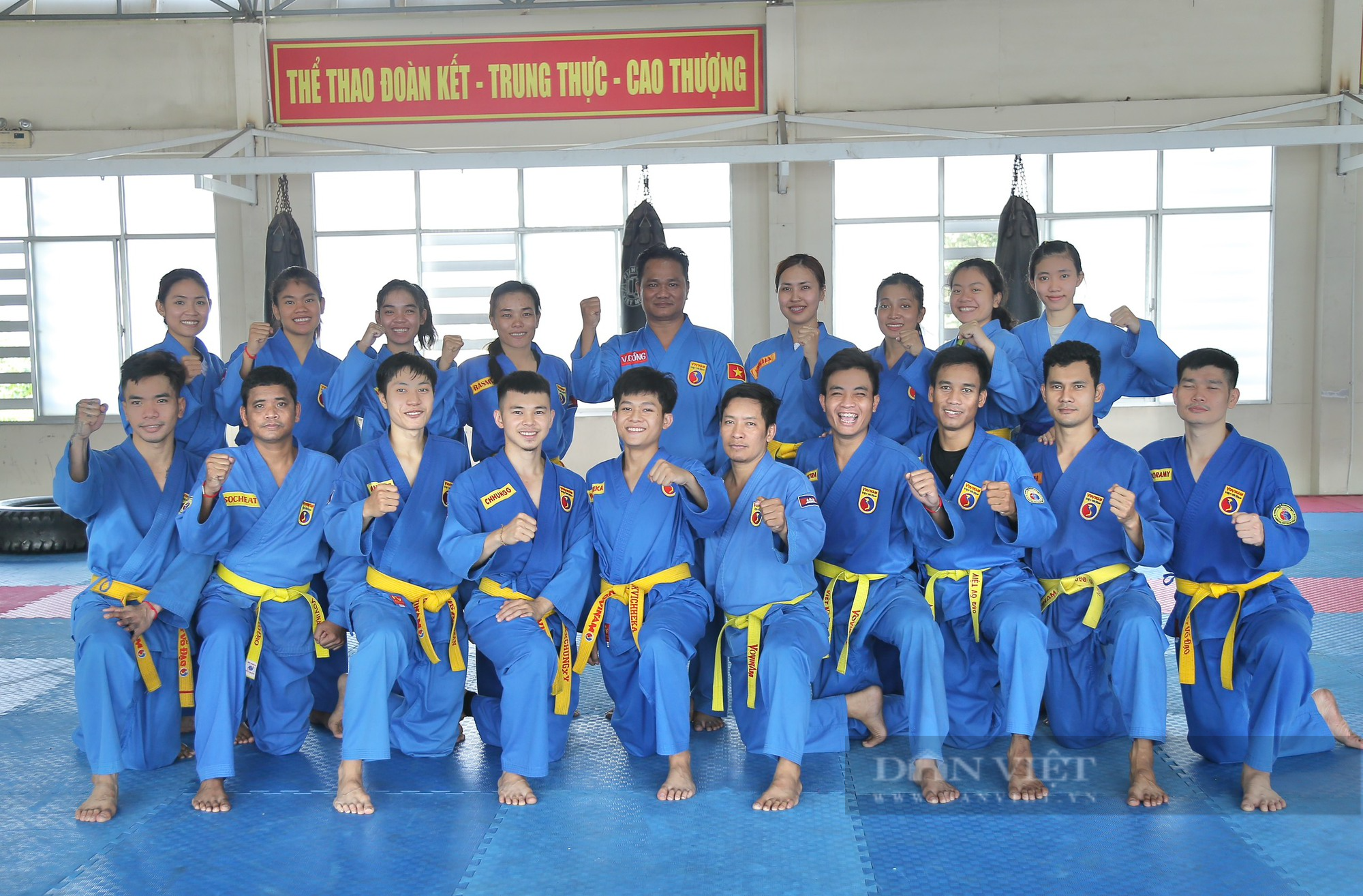 Quyết giành ngôi đầu SEA Games 32, Campuchia âm thầm luyện quân Vovinam tại Việt Nam - Ảnh 10.