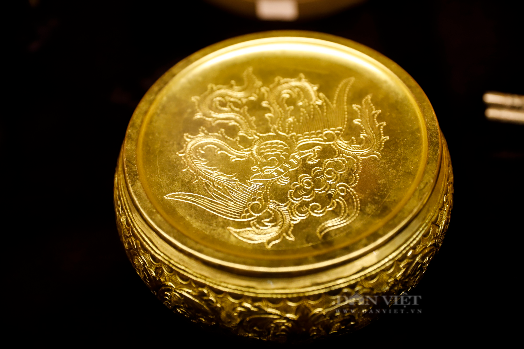 Những sản phẩm in đậm dấu ấn trăm năm nghề đúc vàng, bạc tại ngôi đình cổ giữa lòng phố cố Hà Nội - Ảnh 11.