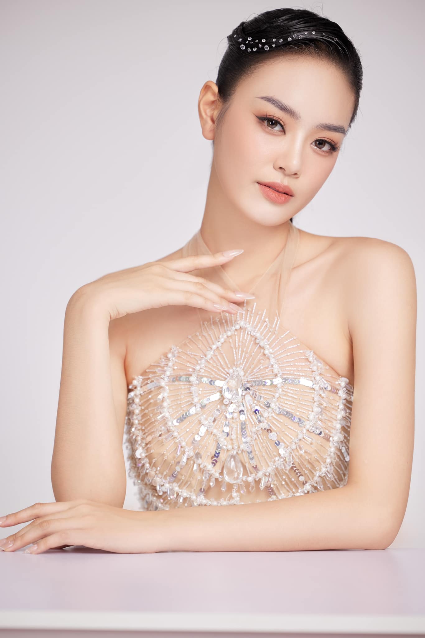 Bùi Khánh Linh: &quot;Tôi quyết tâm chinh phục vương miện Miss World Vietnam 2023&quot; - Ảnh 1.