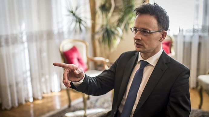 Ngoại trưởng Hungary đau đớn thừa nhận người Hungary đã trả giá đắt cho cuộc chiến của Ukraine - Ảnh 1.