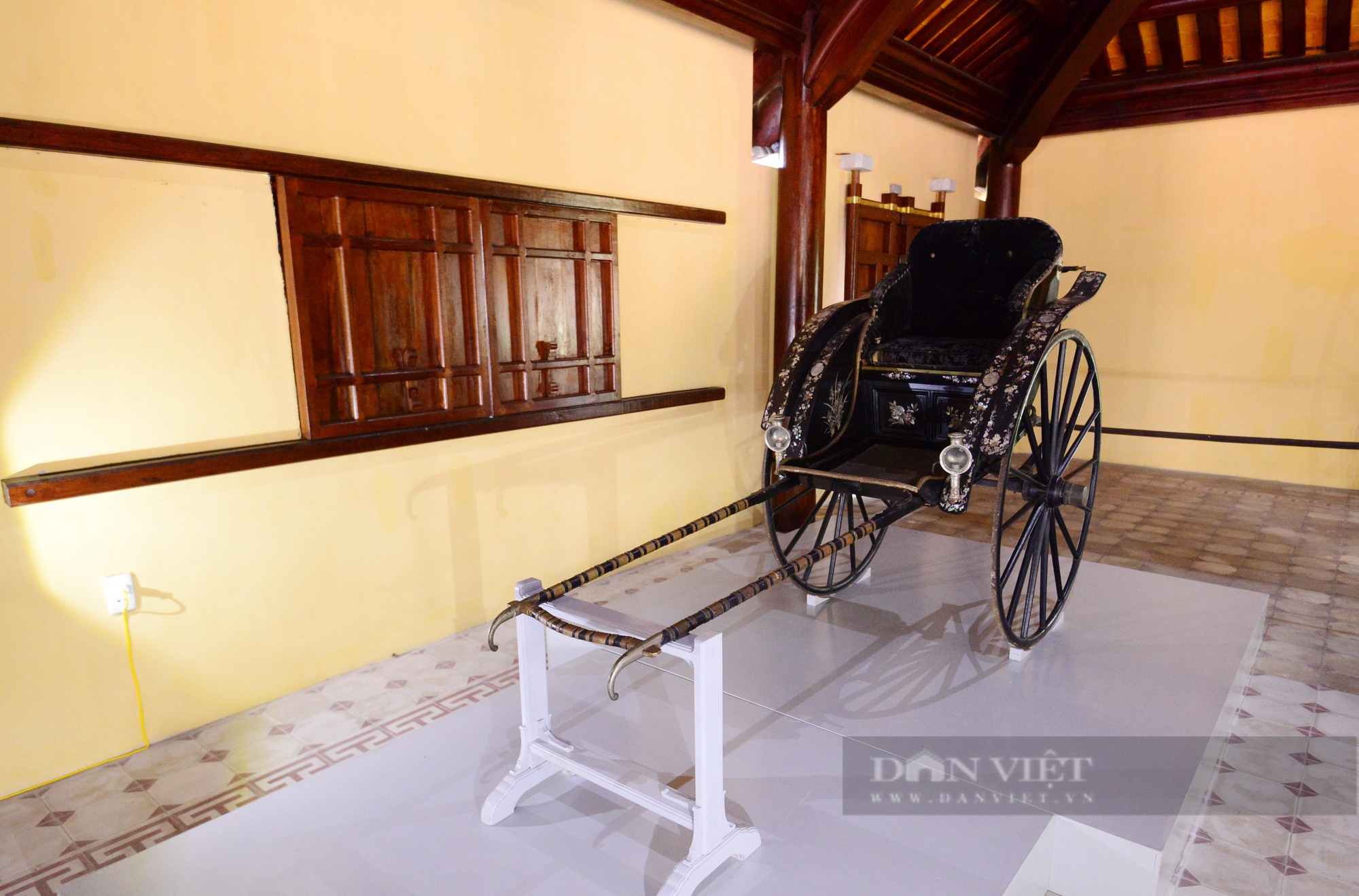 Chiếc xe kéo của Hoàng Thái hậu Từ Minh sau hơn 1 thế kỷ lưu lạc ở Pháp - Ảnh 2.