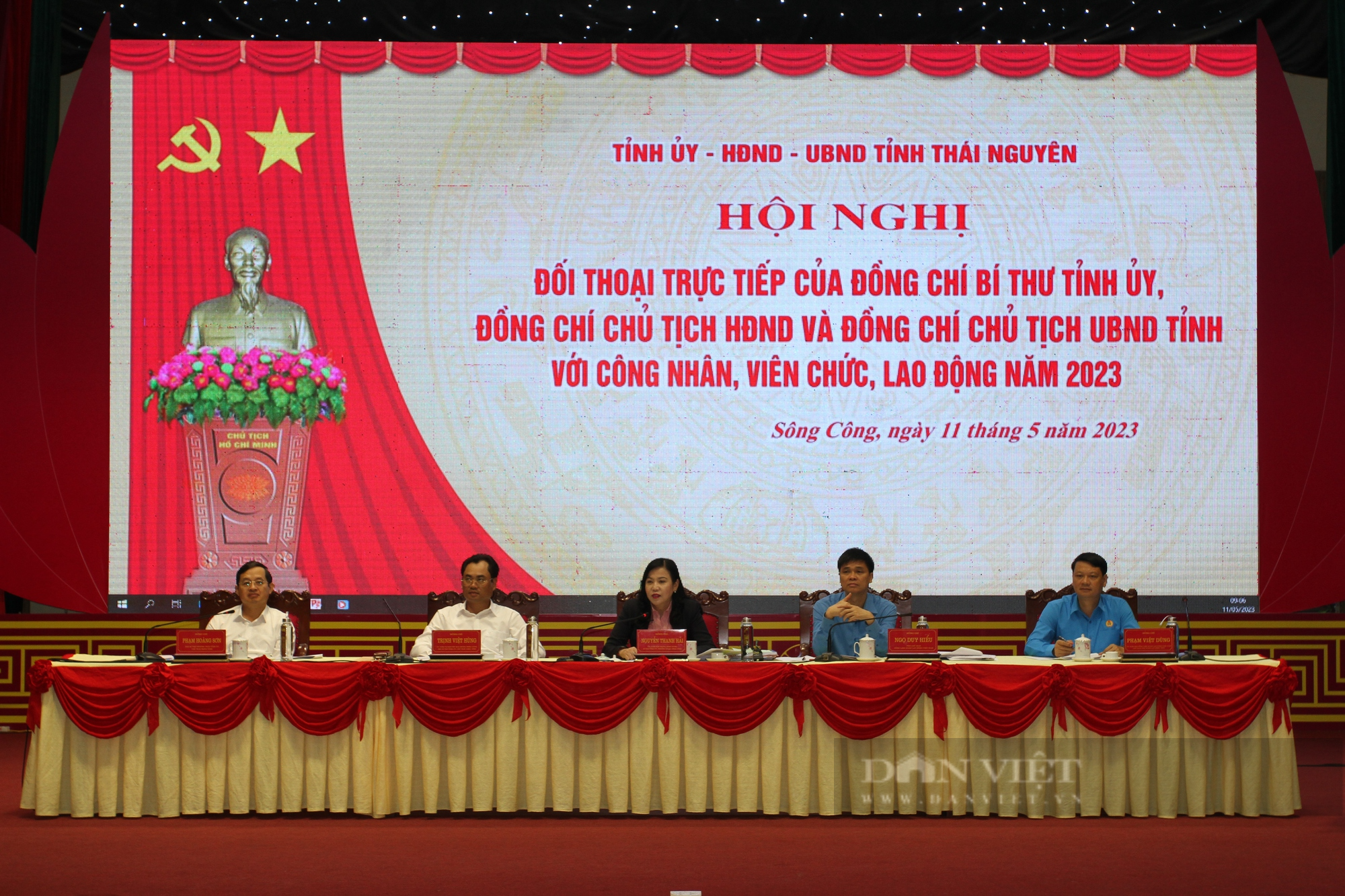 Bí thư Tỉnh ủy Thái Nguyên đối thoại với người lao động trên địa bàn tỉnh năm 2023 - Ảnh 1.