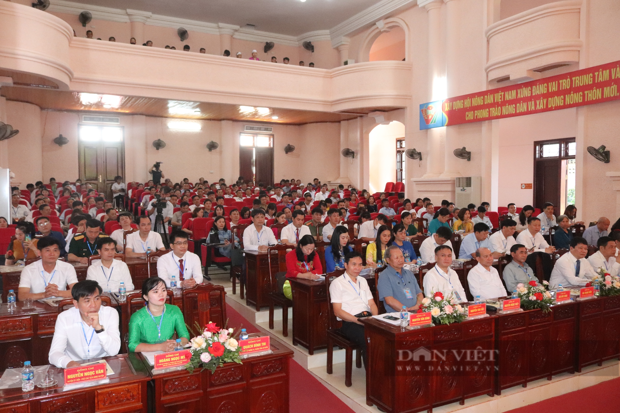 Hòa Bình: Ông Hoàng Quốc Đạt tái cử Chủ tịch Hội Nông dân huyện Lạc Thuỷ  - Ảnh 3.