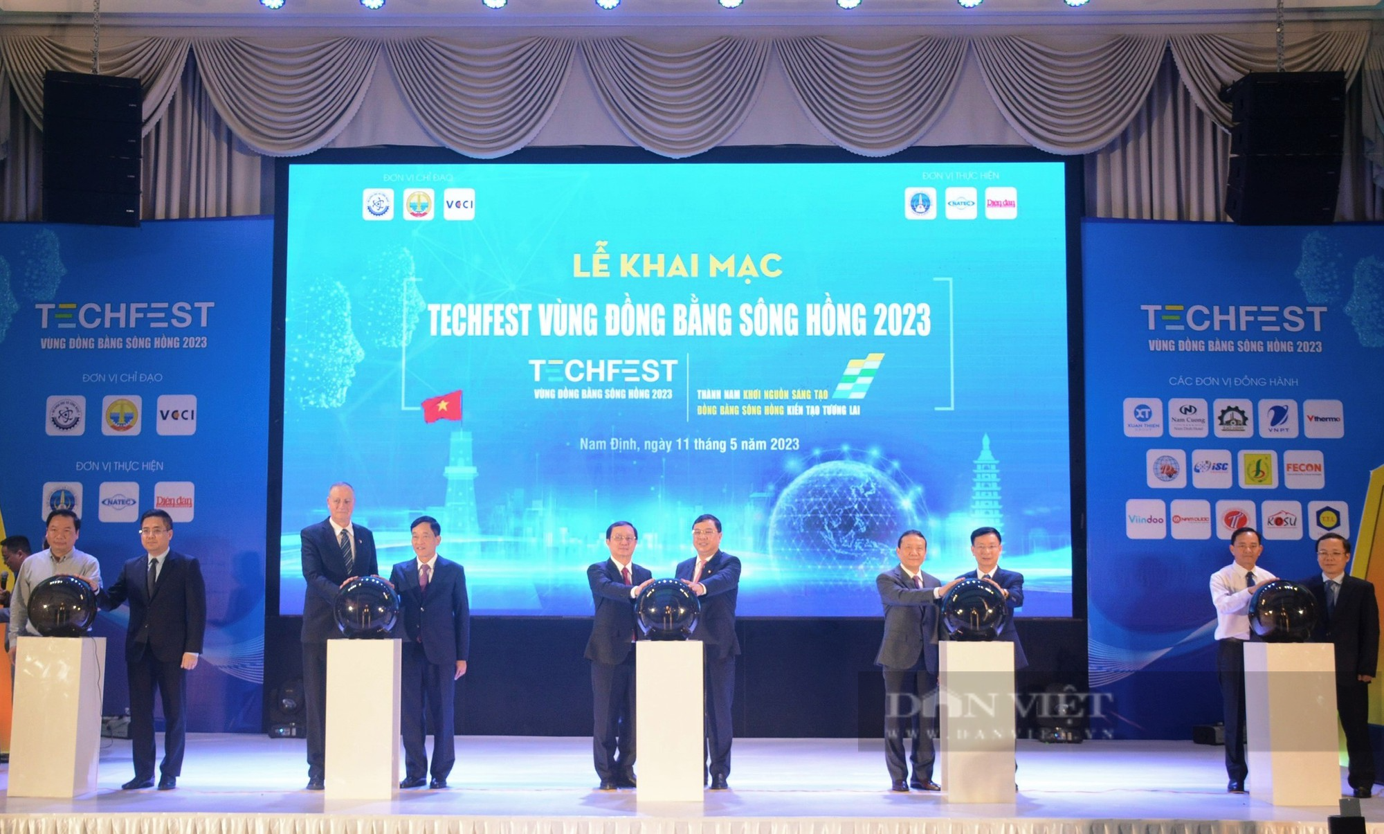 Hàng trăm sản phẩm công nghệ cao, OCOP có mặt tại Techfest vùng đồng bằng sông Hồng năm 2023 - Ảnh 1.