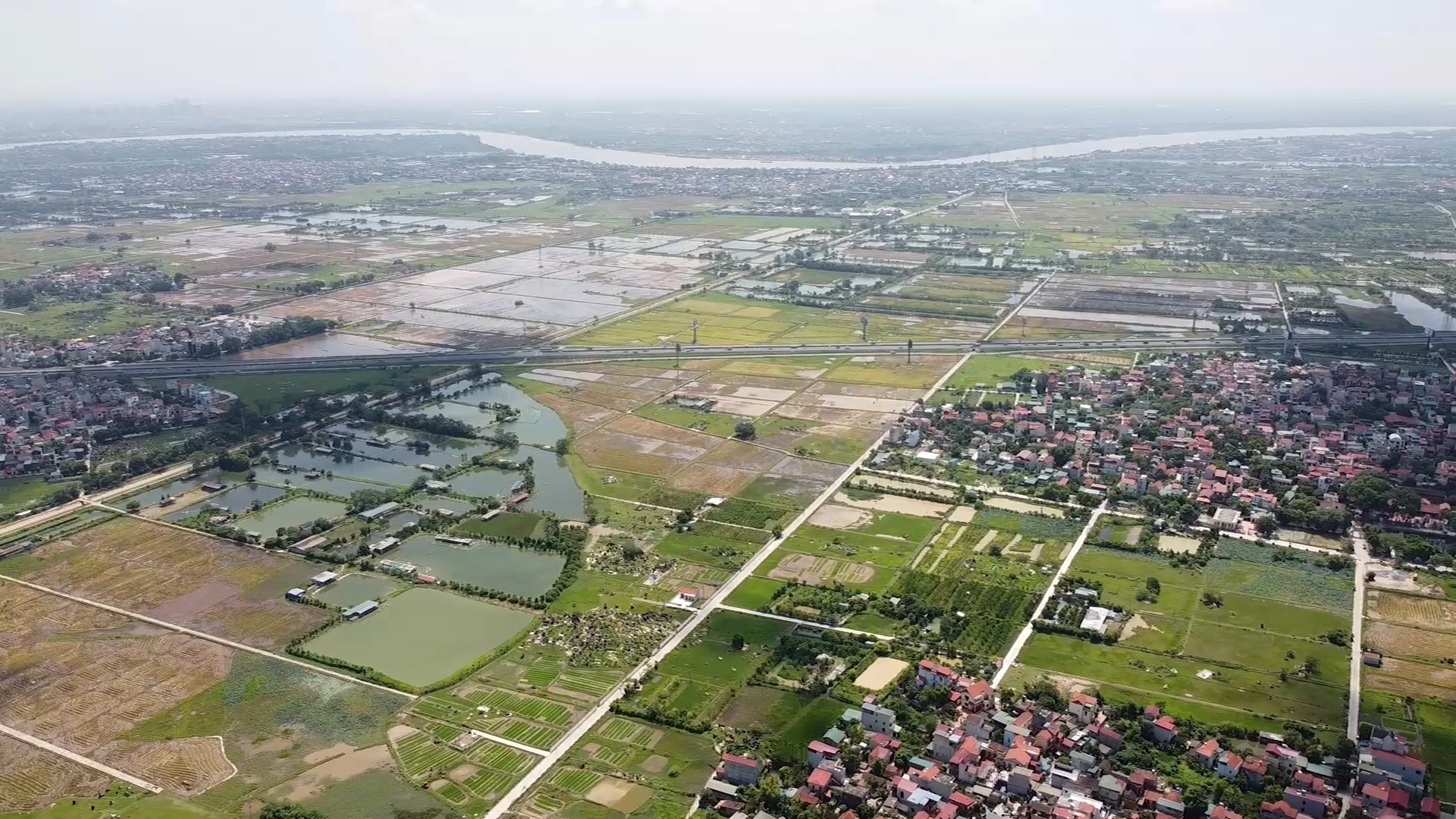 Dự thảo Luật Đất đai (sửa đổi): Bảng giá đất hiện hành xác định thời điểm hết hiệu lực  - Ảnh 1.