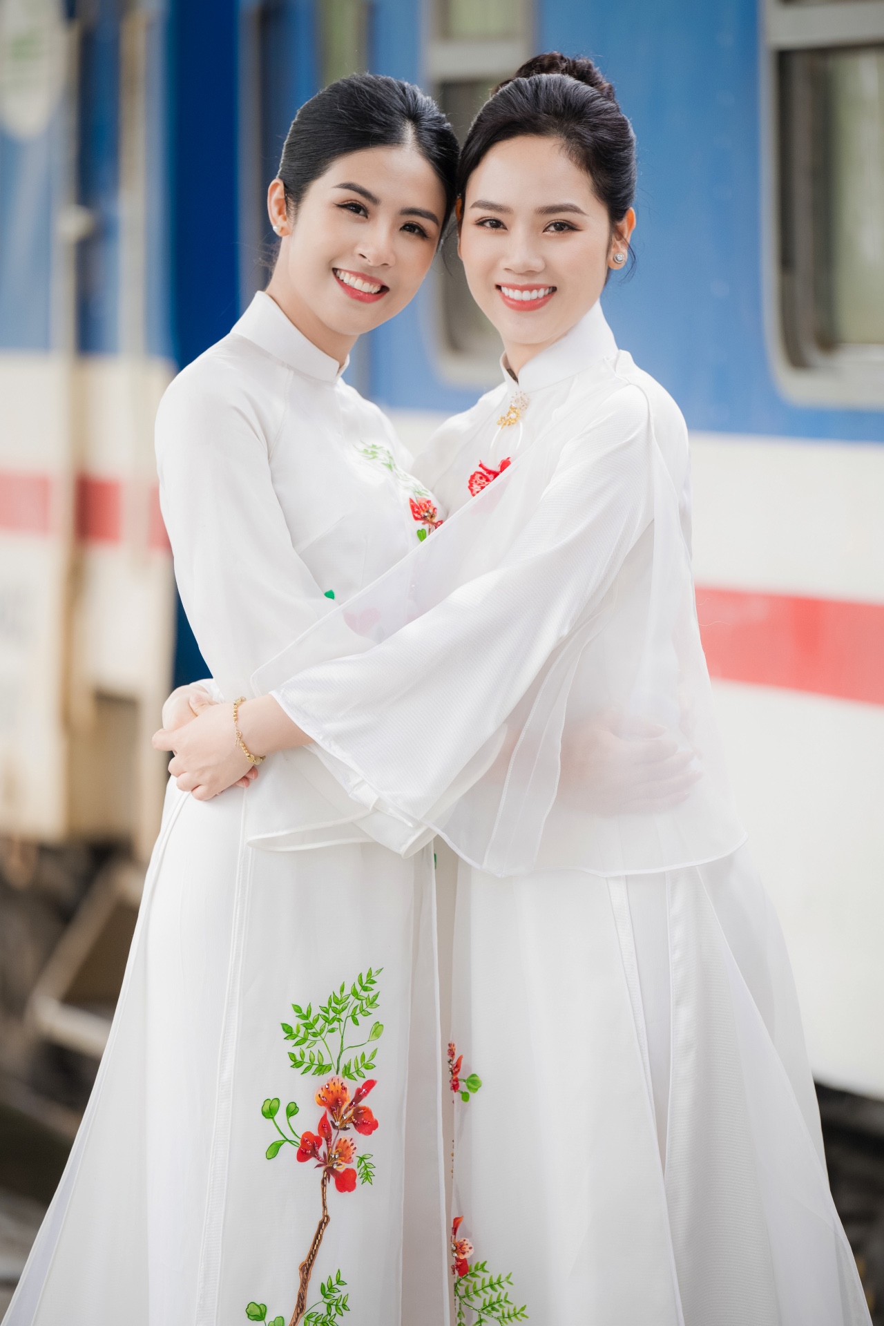 Ngọc Hân tiết lộ mối quan hệ đặc biệt với hoa hậu kín tiếng bậc nhất showbiz Việt - Ảnh 1.