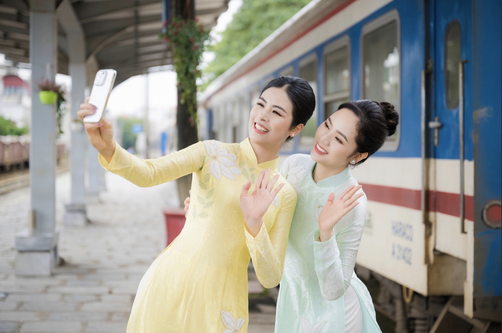 Ngọc Hân tiết lộ mối quan hệ đặc biệt với hoa hậu kín tiếng bậc nhất showbiz Việt - Ảnh 2.