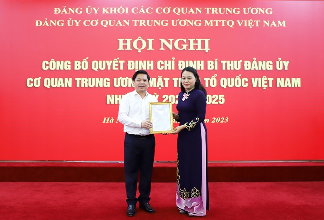 Nữ Ủy viên Trung ương Đảng được chỉ định đảm nhiệm thêm chức vụ Đảng - Ảnh 1.