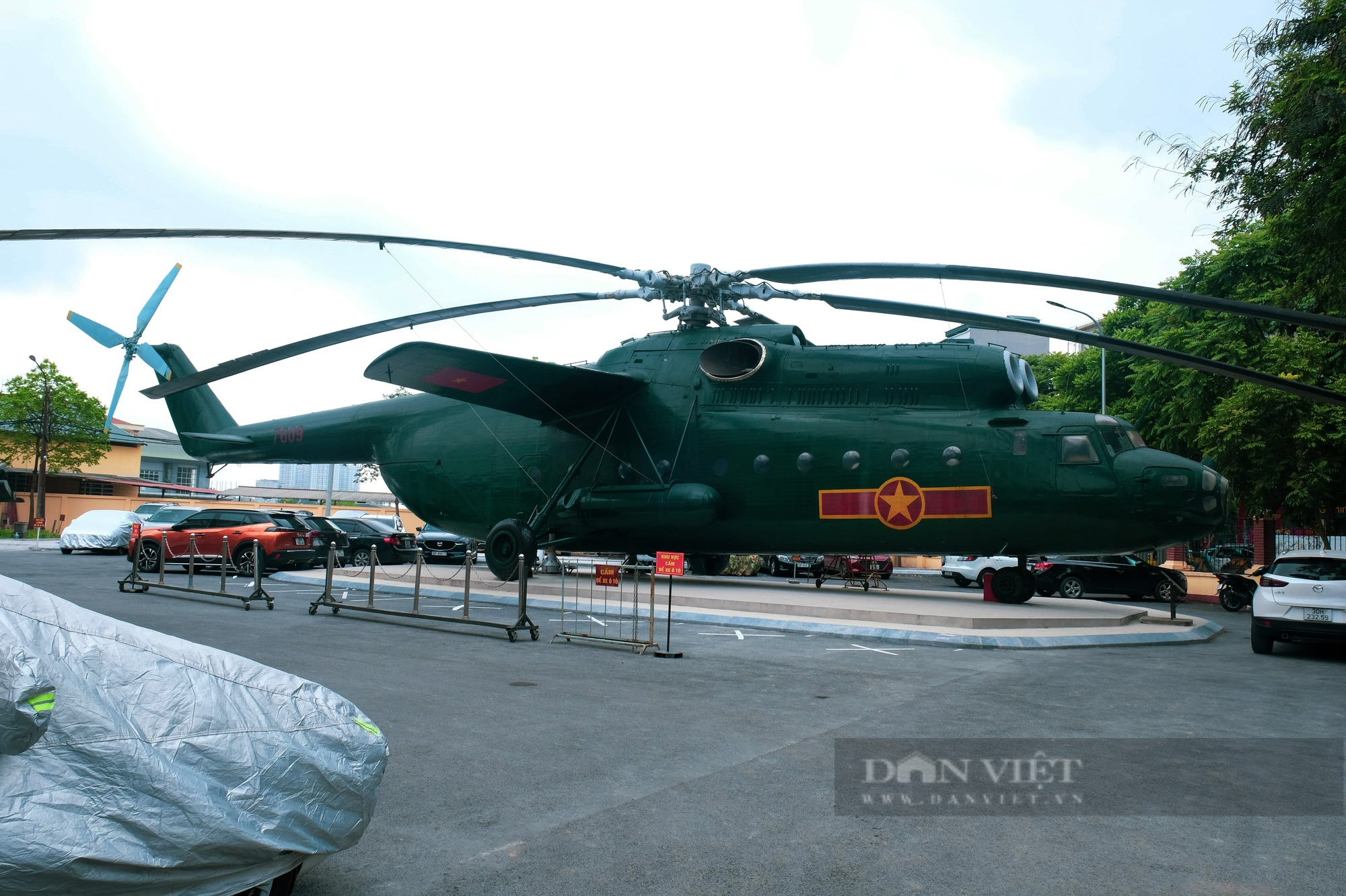 Trực thăng lớn nhất thế giới một thời của Không quân Việt Nam có gì đặc biệt? - Ảnh 1.