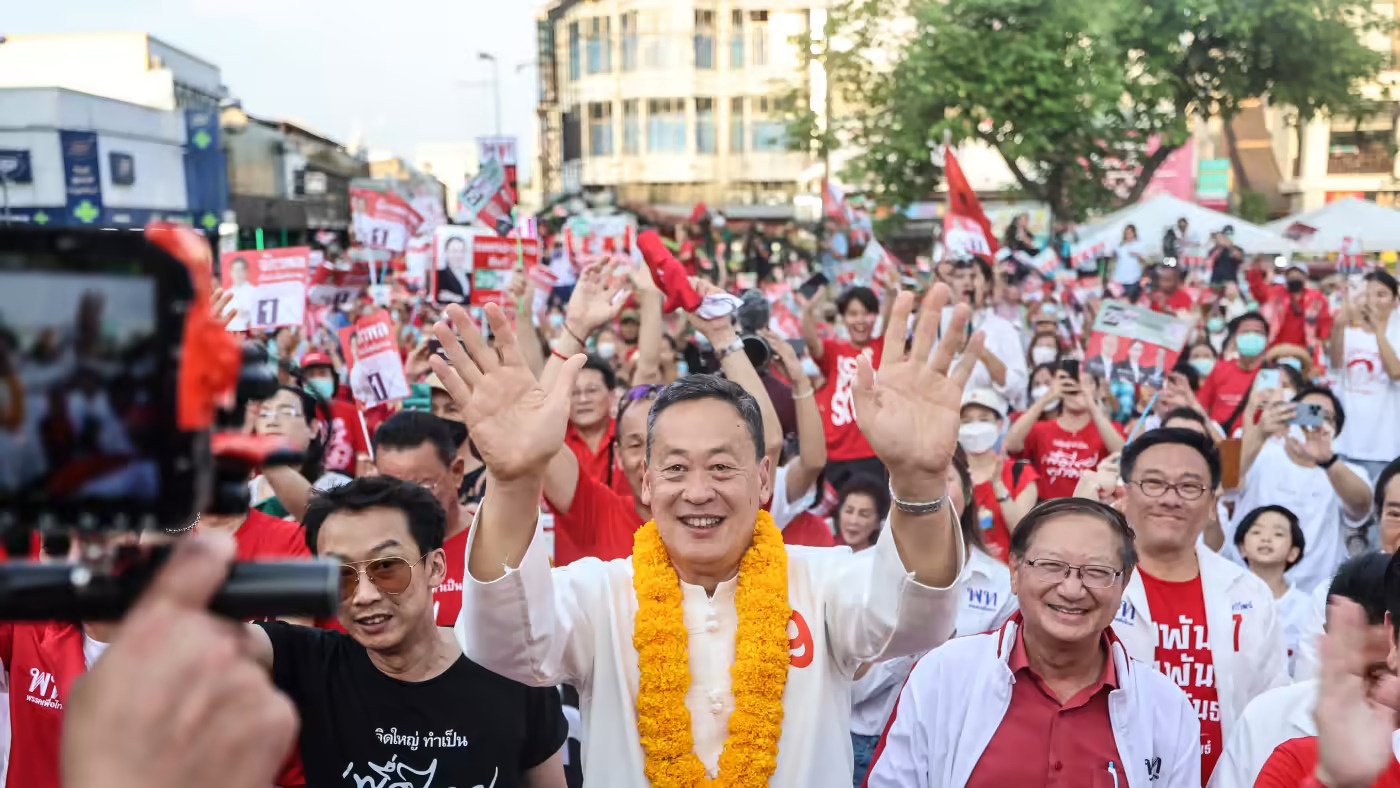Quê hương ông Thaksin thành chiến địa trong bầu cử Thái Lan - Ảnh 1.
