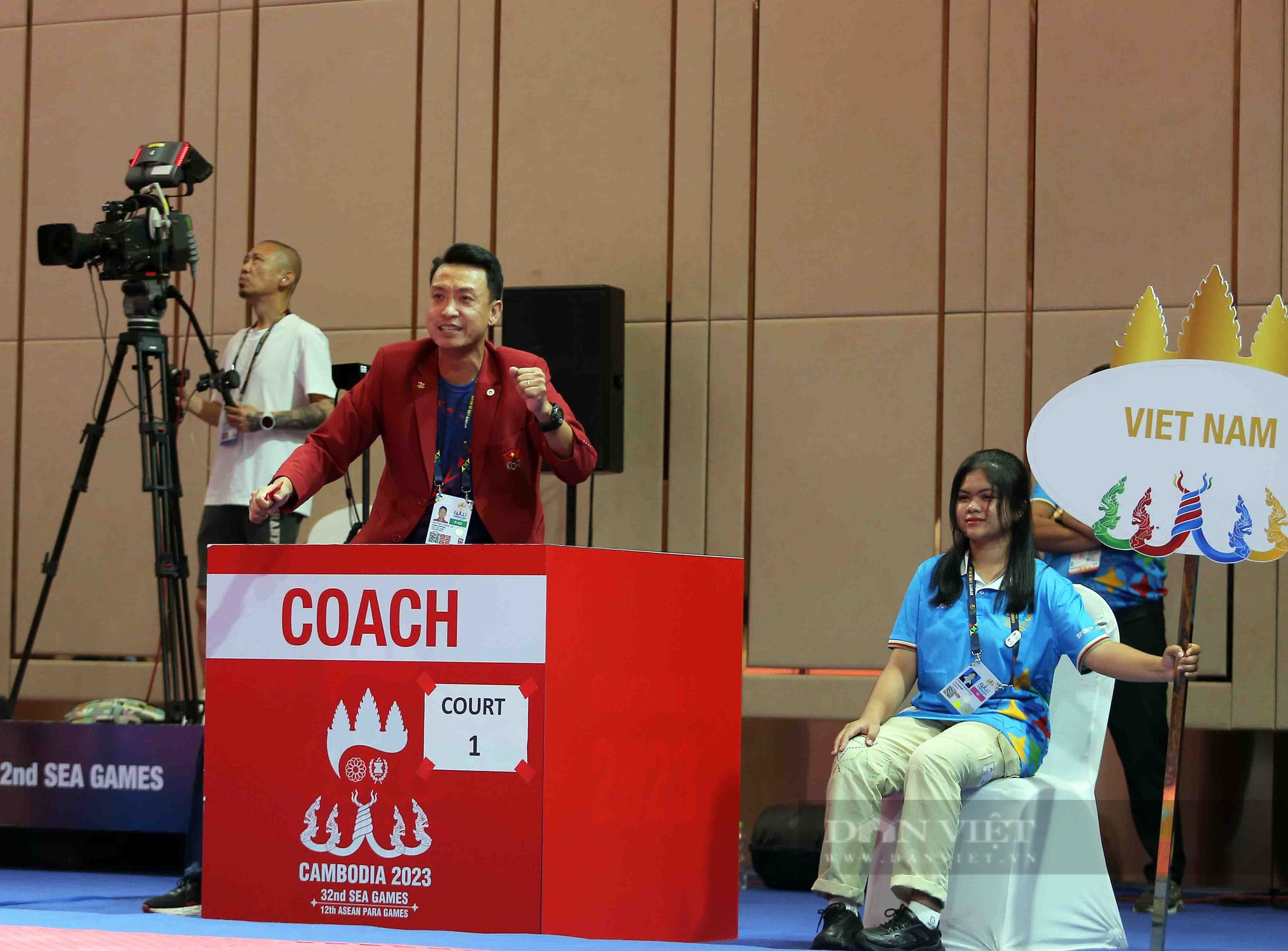 Ngược dòng ngoạn mục, Lý Hồng Phúc giành HCV SEA Games 32 thứ 100 cho Việt Nam - Ảnh 5.