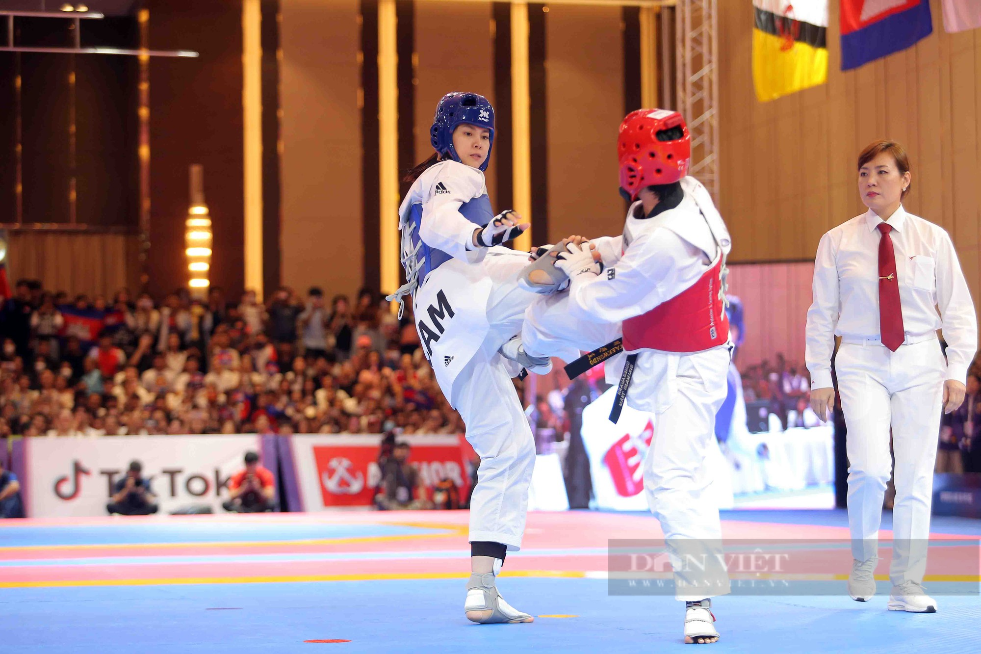 &quot;Nữ hoàng taekwondo&quot; Sorn Seavmey toả sáng, người khiến hâm mộ Campuchia nức lòng  - Ảnh 11.