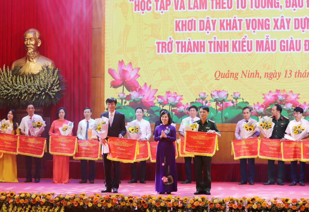 20 Đảng bộ trực thuộc tỉnh Quảng Ninh tranh tài về tư tưởng, đạo đức, phong cách Hồ Chí Minh  - Ảnh 5.