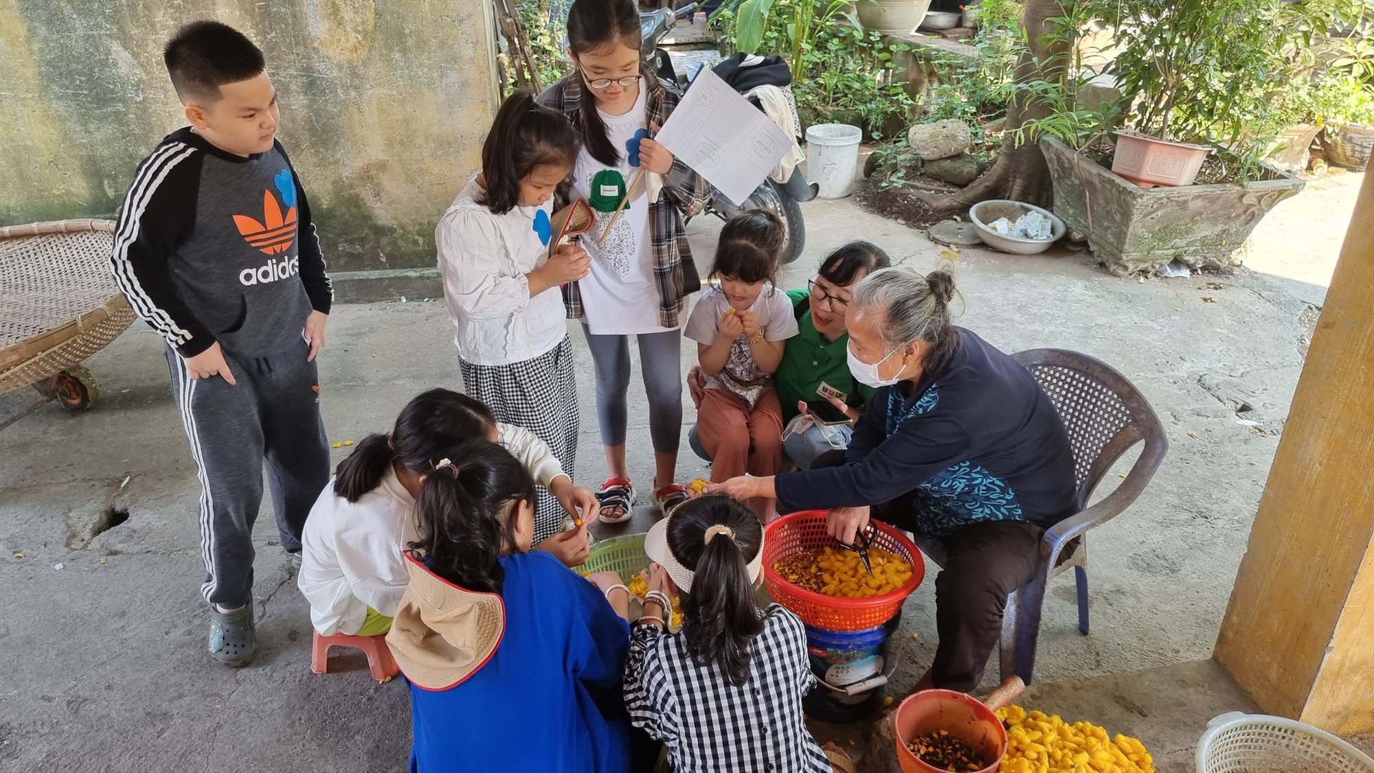 Nam Định phát triển làng nghề truyền thống gắn với du lịch nông thôn, xây dựng nông thôn mới - Ảnh 4.