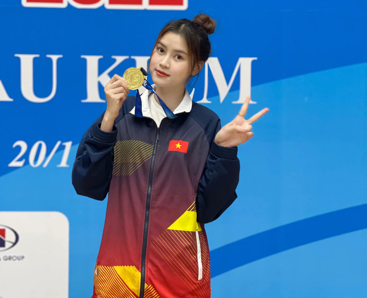 Nhan sắc ngọt ngào của hot girl đấu kiếm Việt Nam dự SEA Games 32 - Ảnh 1.