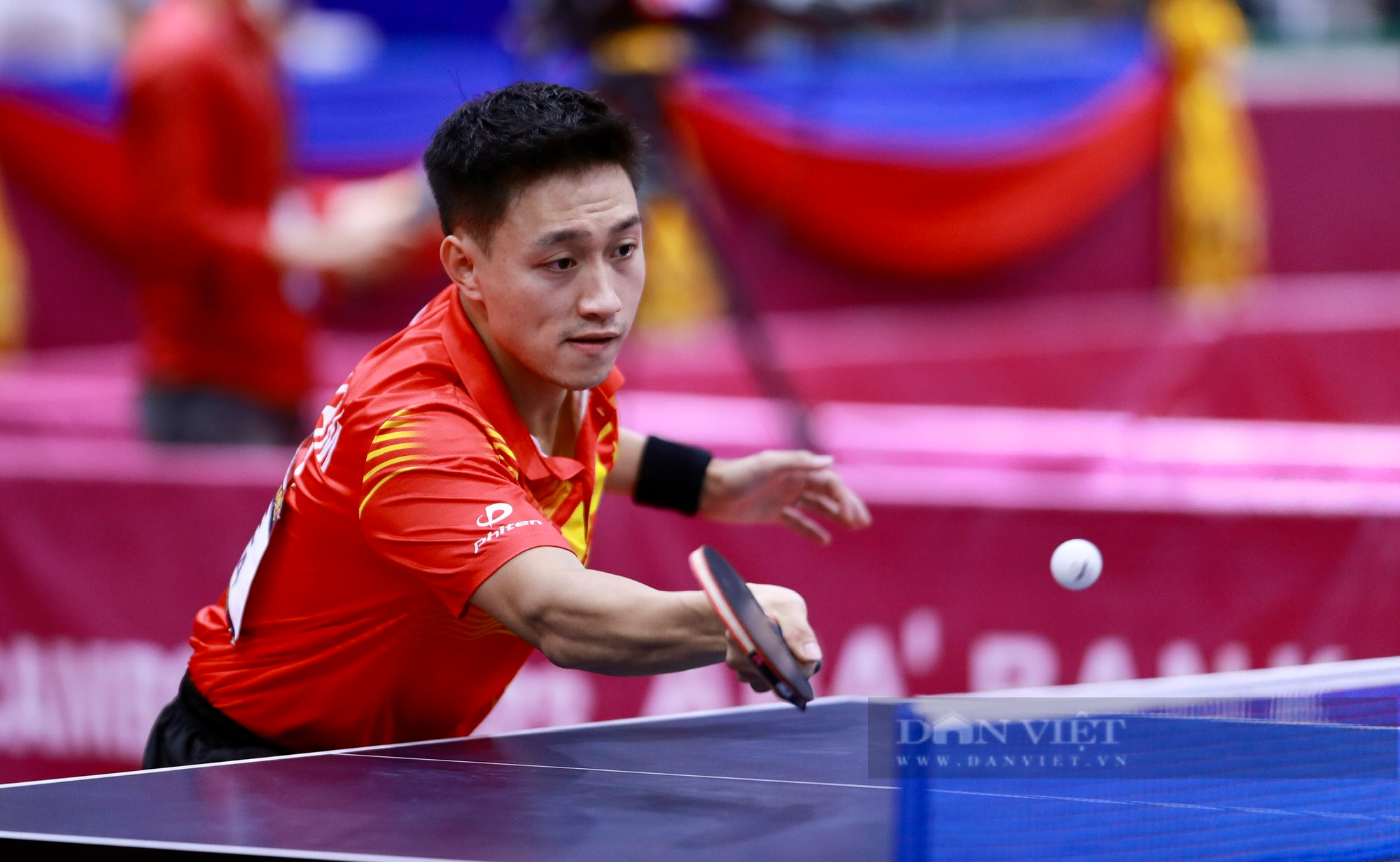 [Trực tiếp] Chung kết bóng bàn SEA Games 32: Chờ Nguyễn Anh Tú toả sáng - Ảnh 1.