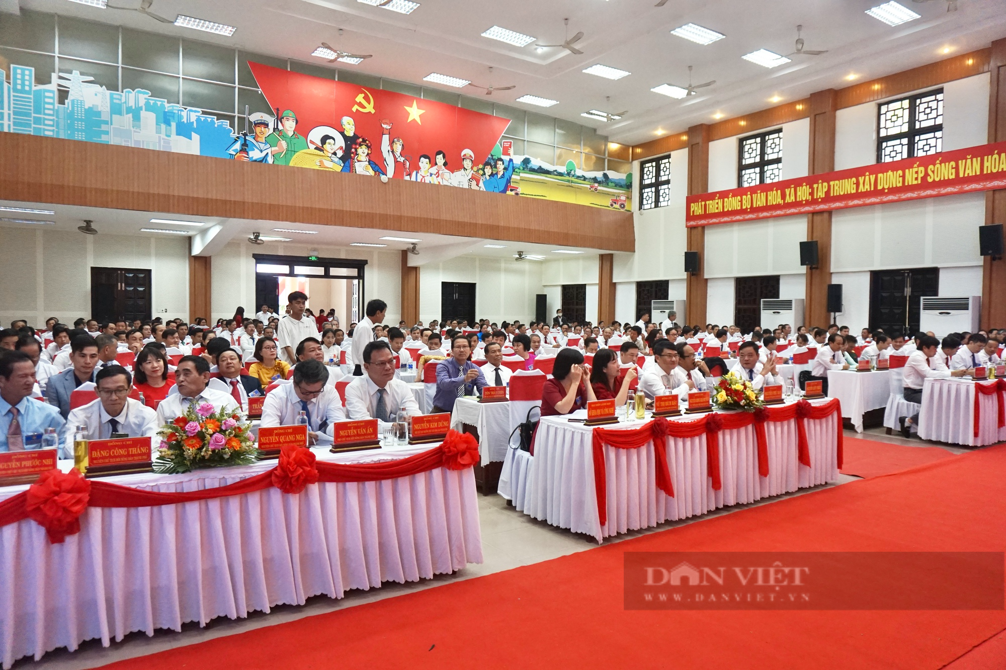 Đại hội đại biểu Hội Nông dân huyện Hoà Vang, ông Nguyễn Văn Vân tái đắc cử chức Chủ tịch - Ảnh 3.
