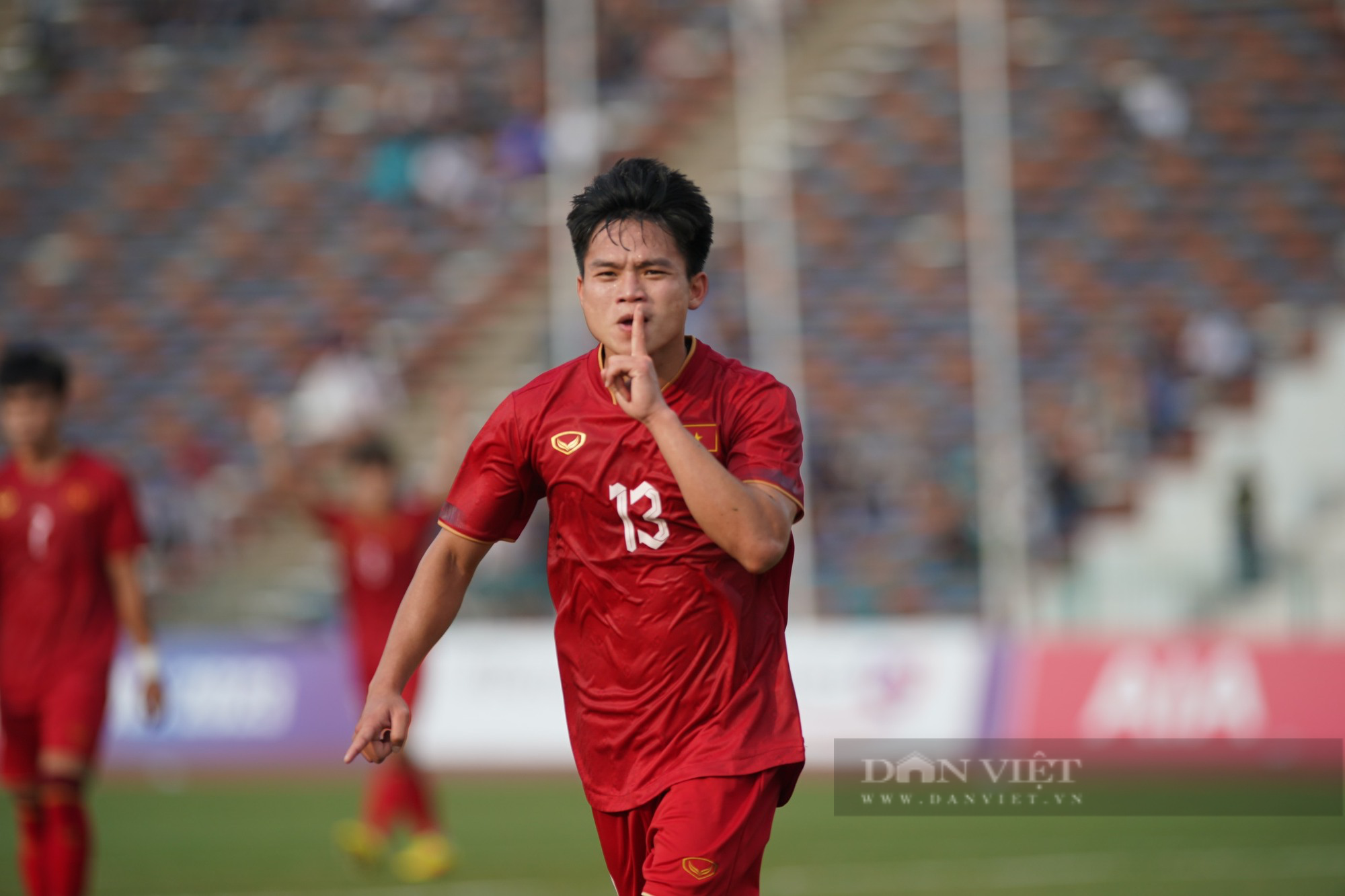 Chùm ảnh: U22 Việt Nam có màn chia tay ấn tượng, giành HCĐ SEA Games 32 - Ảnh 5.