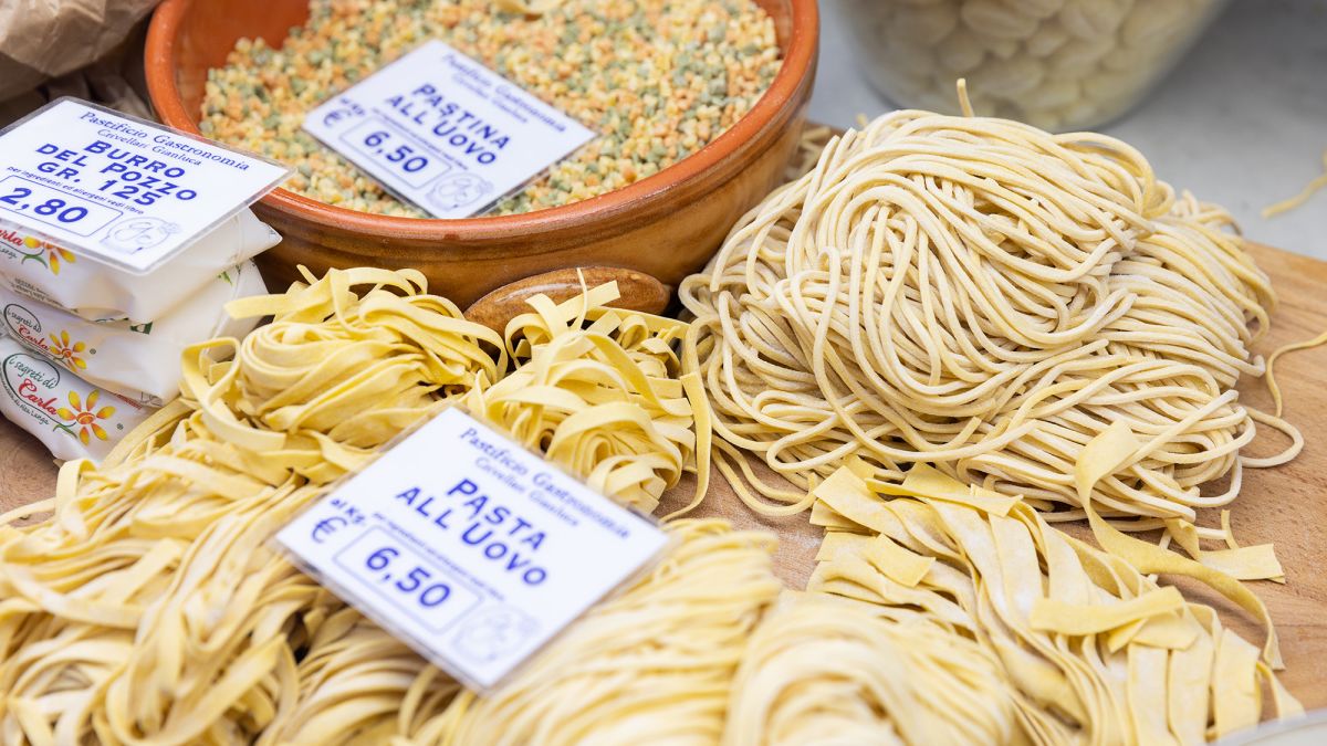 Italy hối thúc giải quyết tình trạng giá mỳ ống tăng chóng mặt - Ảnh 1.