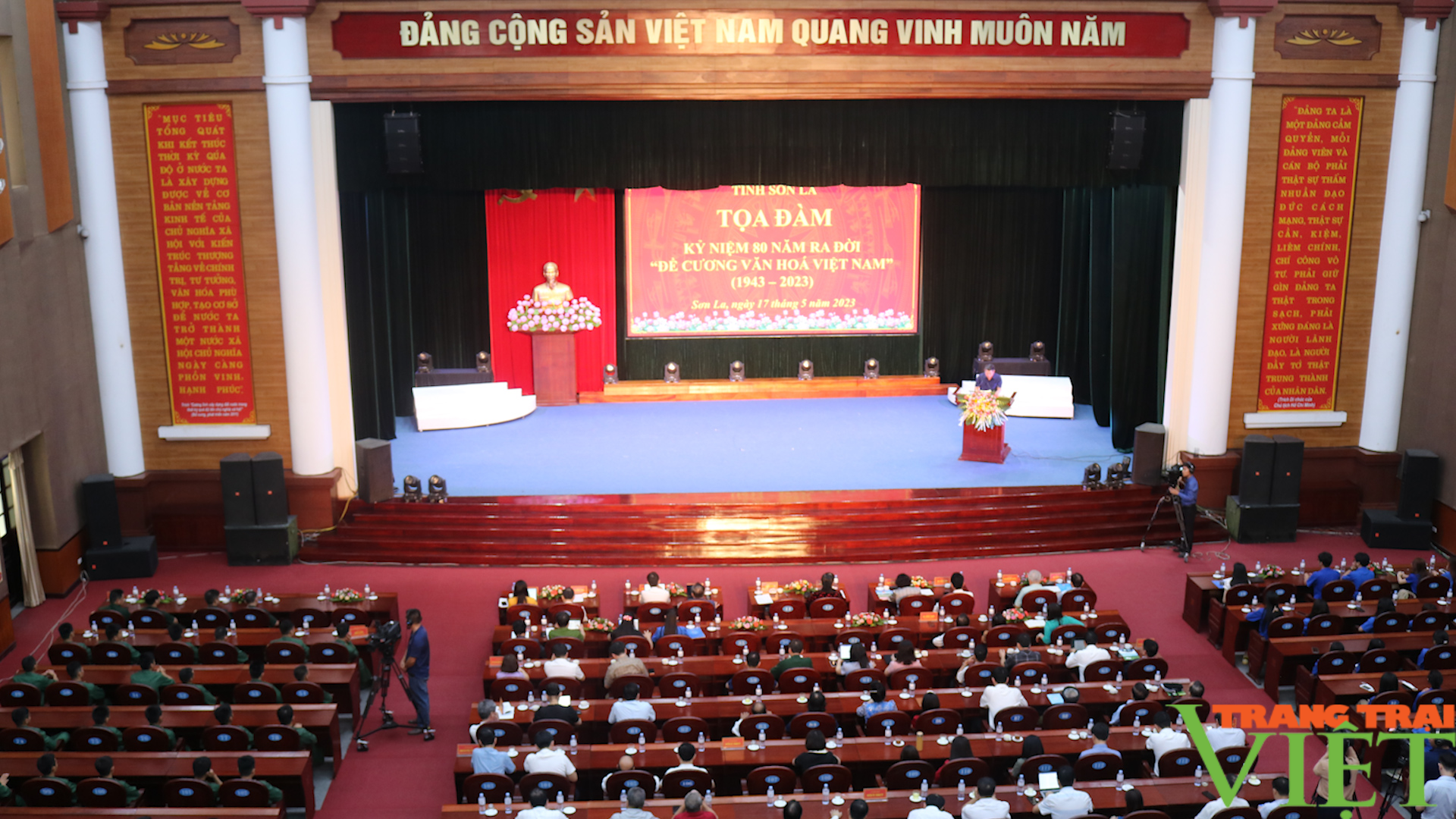 Sơn La: Tọa đàm kỷ niệm 80 năm ra mắt “Đề cương Văn hóa Việt Nam” - Ảnh 4.