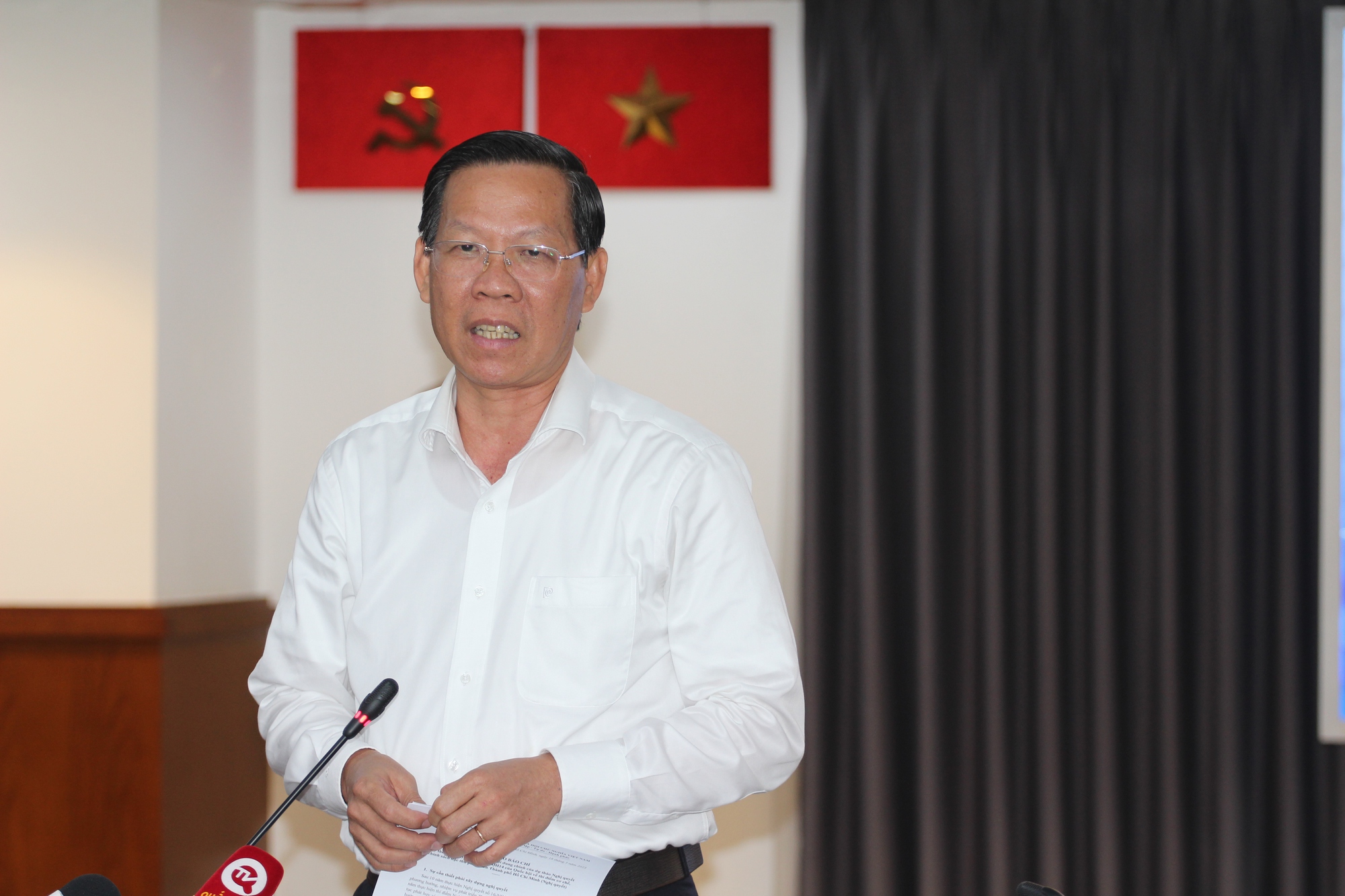 Chủ tịch TP.HCM Phan Văn Mãi: Nghị quyết thay thế Nghị quyết 54 cho TP.HCM là rất cấp thiết - Ảnh 3.