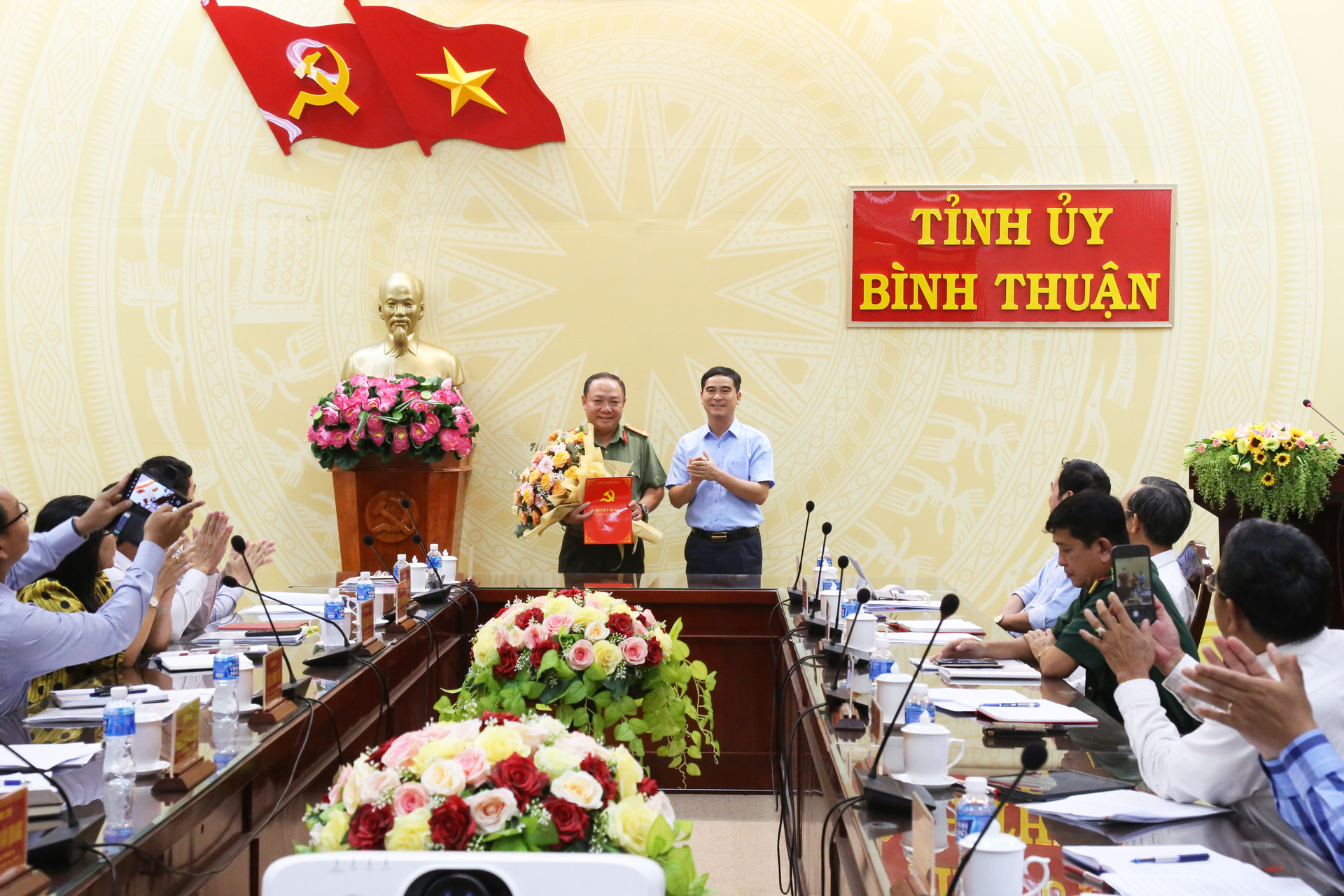 Đại tá Lê Quang Nhân, Giám đốc Công an tỉnh được chỉ định tham gia Ban Thường vụ Tỉnh ủy Bình Thuận  - Ảnh 2.