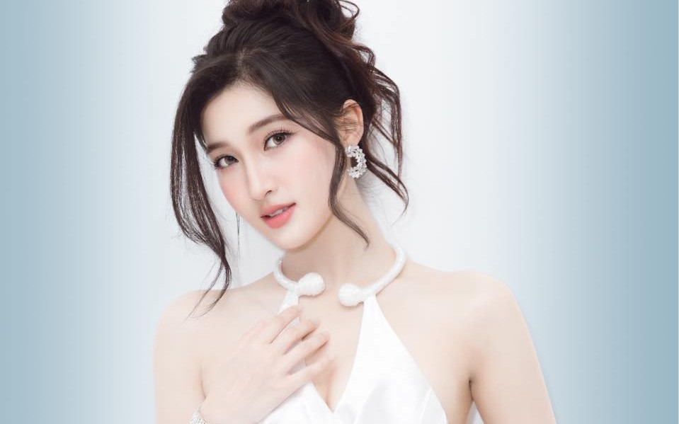 Á hậu Phương Nhi chính thức là đại diện Việt Nam thi Miss International 2023