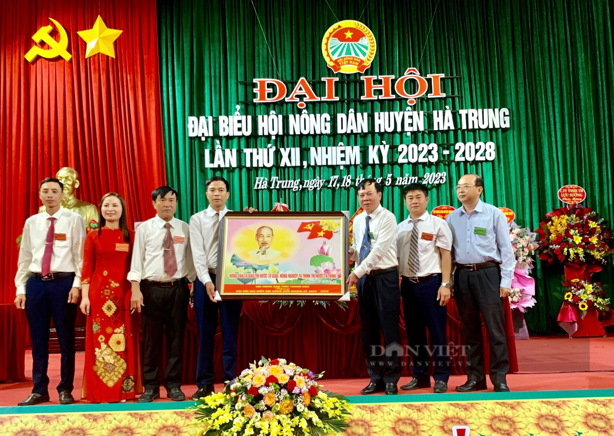Đại hội đại biểu Hội Nông dân huyện Hà Trung, ông Mai Đức Sơn tái đắc cử Chủ tịch - Ảnh 2.