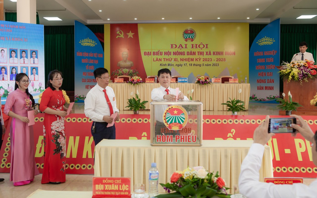 Hải Dương: Đại hội đại biểu Hội Nông dân thị xã Kinh Môn, ông Hoàng Minh Côi tái đắc cử Chủ tịch