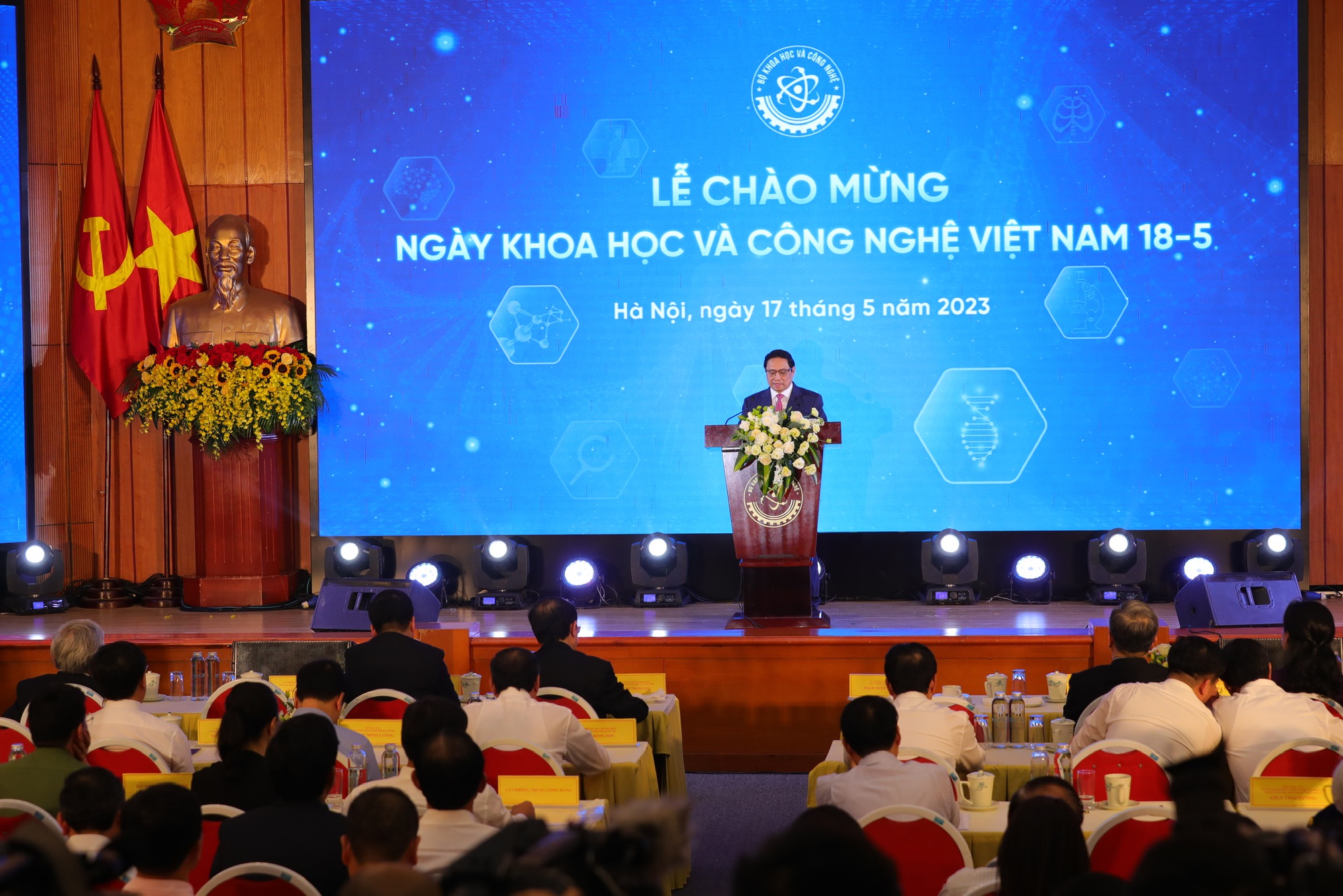 Chào mừng 60 năm ngày khoa học và công nghệ Việt Nam  - Ảnh 3.
