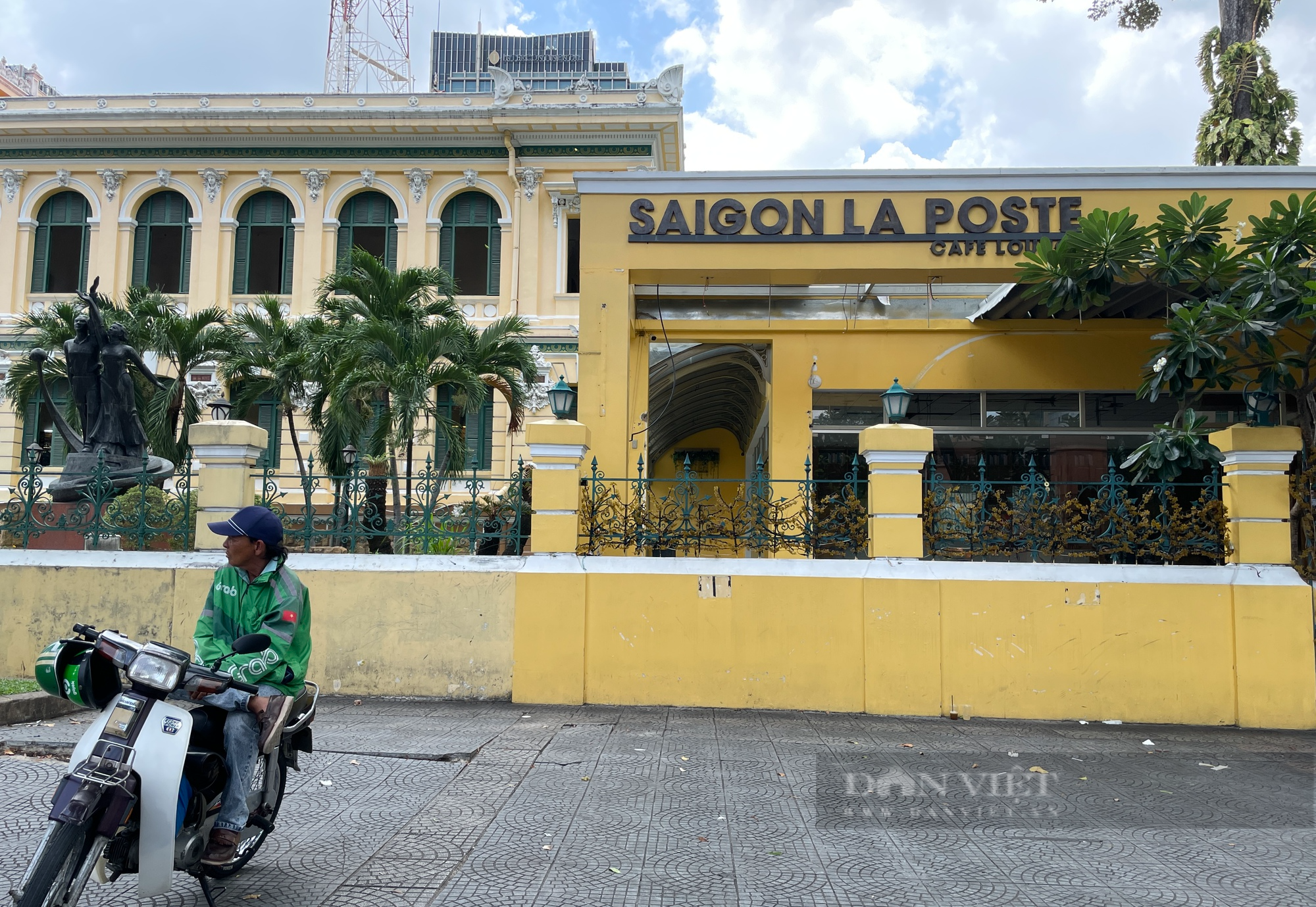 Đại gia tháo chạy, trả mặt bằng la liệt quanh Nhà thờ Đức Bà, Bưu điện Thành phố - Ảnh 4.