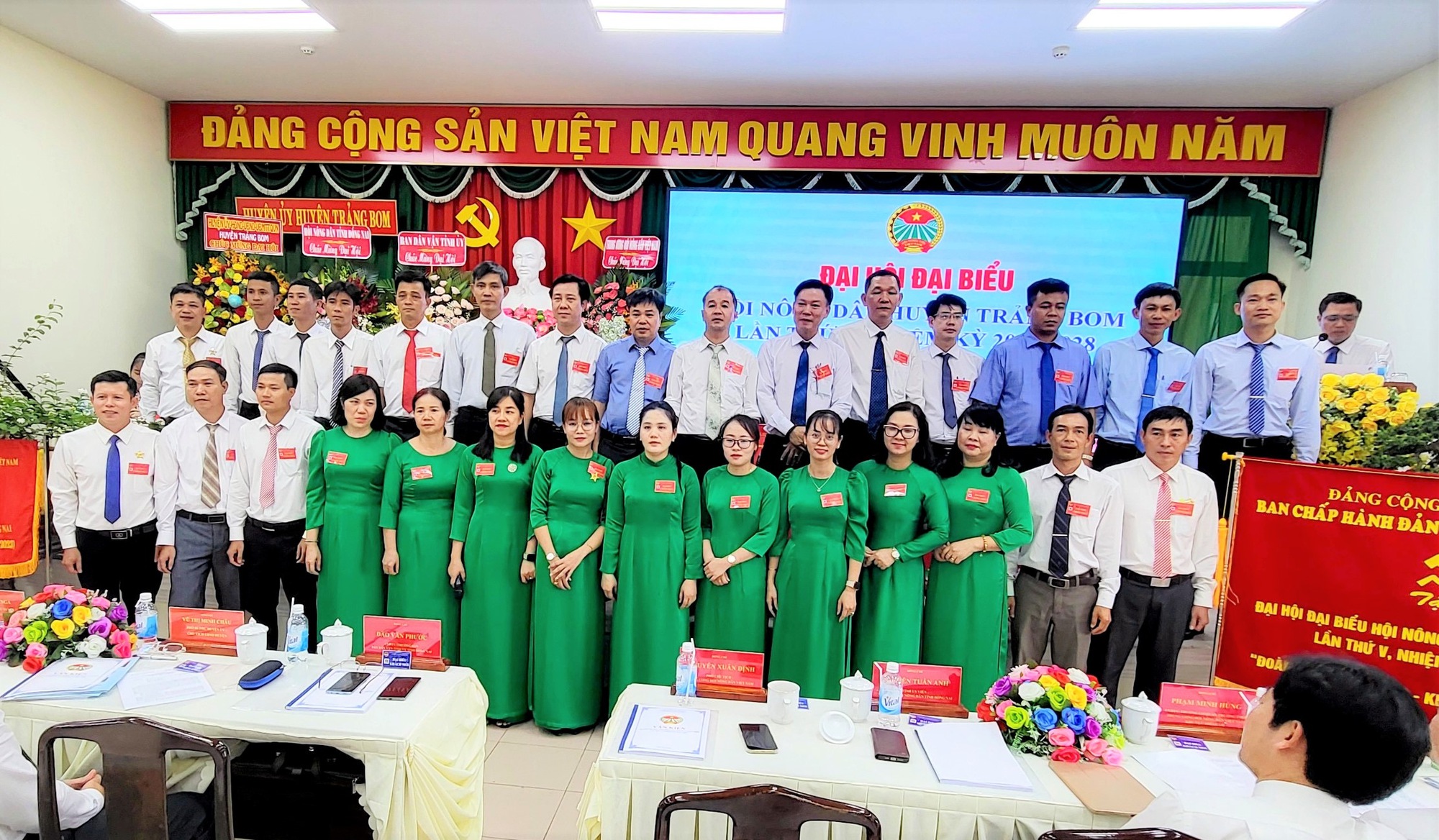 Phó Chủ tịch TƯ Hội NDVN Nguyễn Xuân Định dự Đại hội đại biểu Hội Nông dân huyện Trảng Bom, Đồng Nai - Ảnh 8.