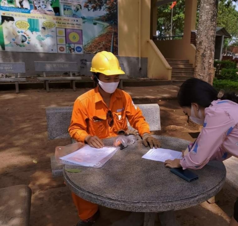 PC Gia Lai: Tăng cường tuyên truyền đến khách hàng sử dụng điện tiết kiệm, an toàn, hiệu quả mùa khô và năm 2023 - Ảnh 5.